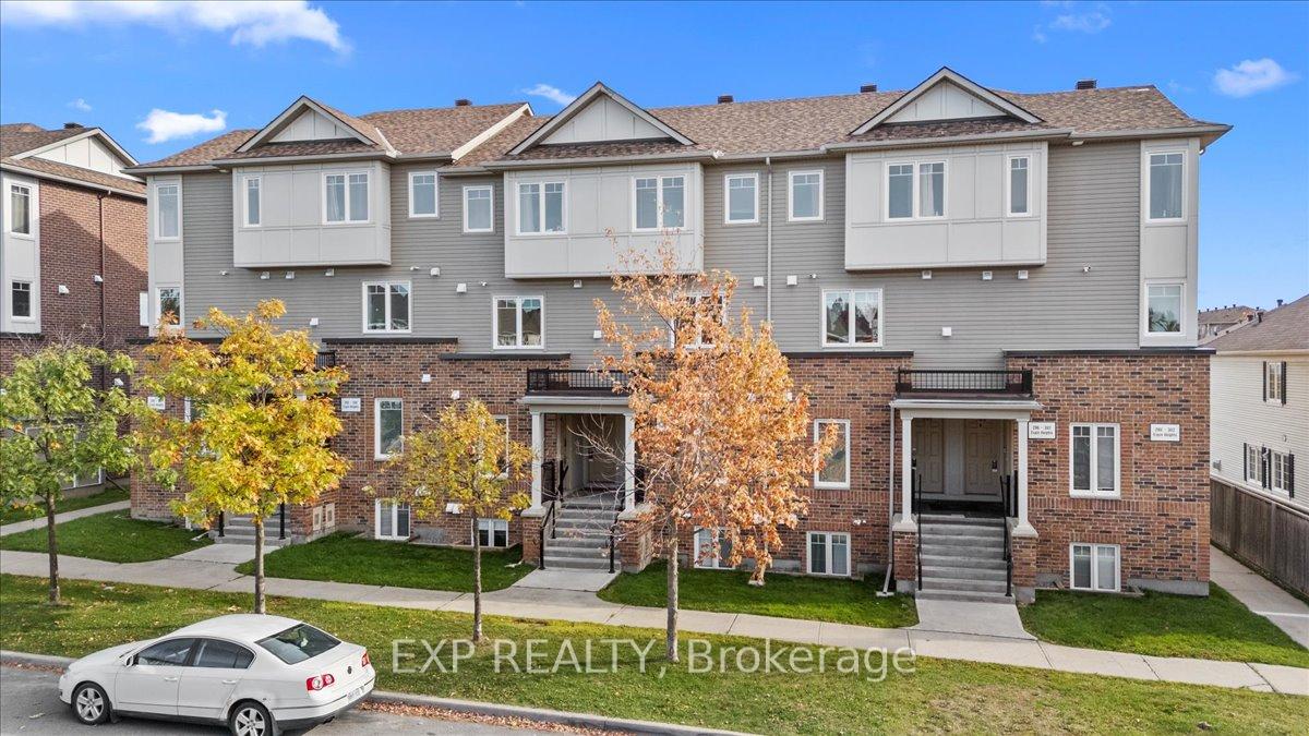 290 Espin Heights, Barrhaven, ON K2J 0Y8