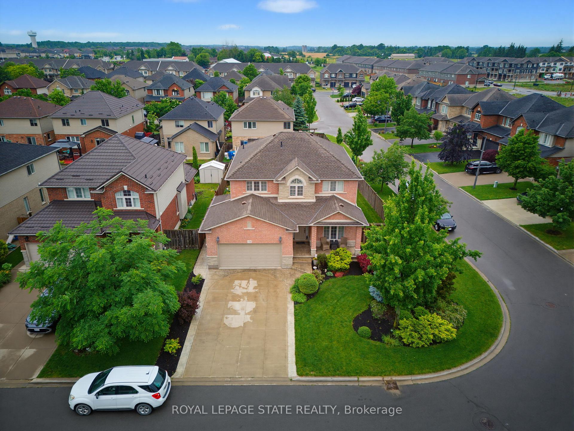 73 Degrow Crescent, Hamilton, ON L0R 1C0