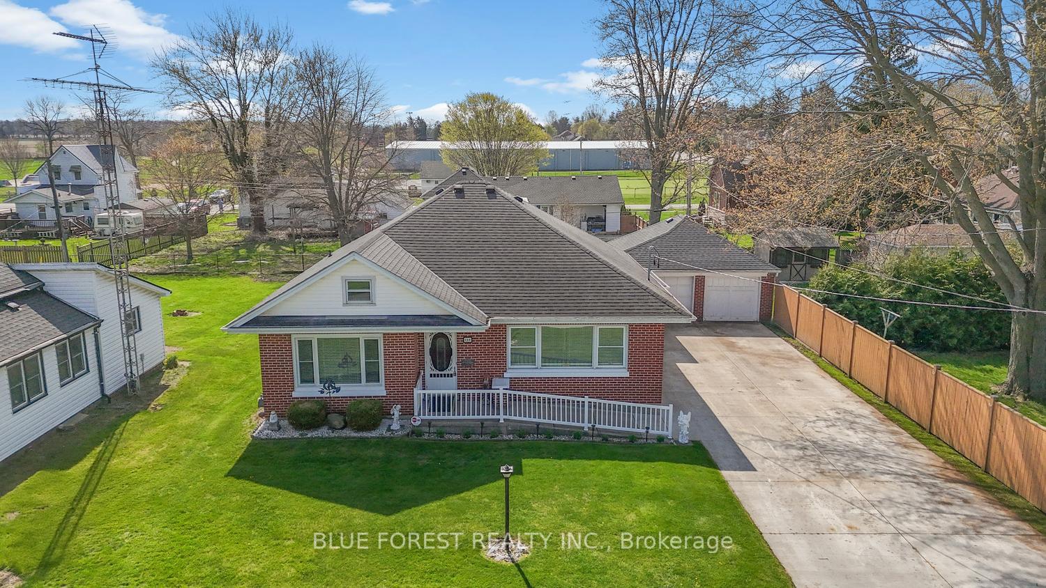 154 Chestnut Street, West Elgin, ON N0L 2P0