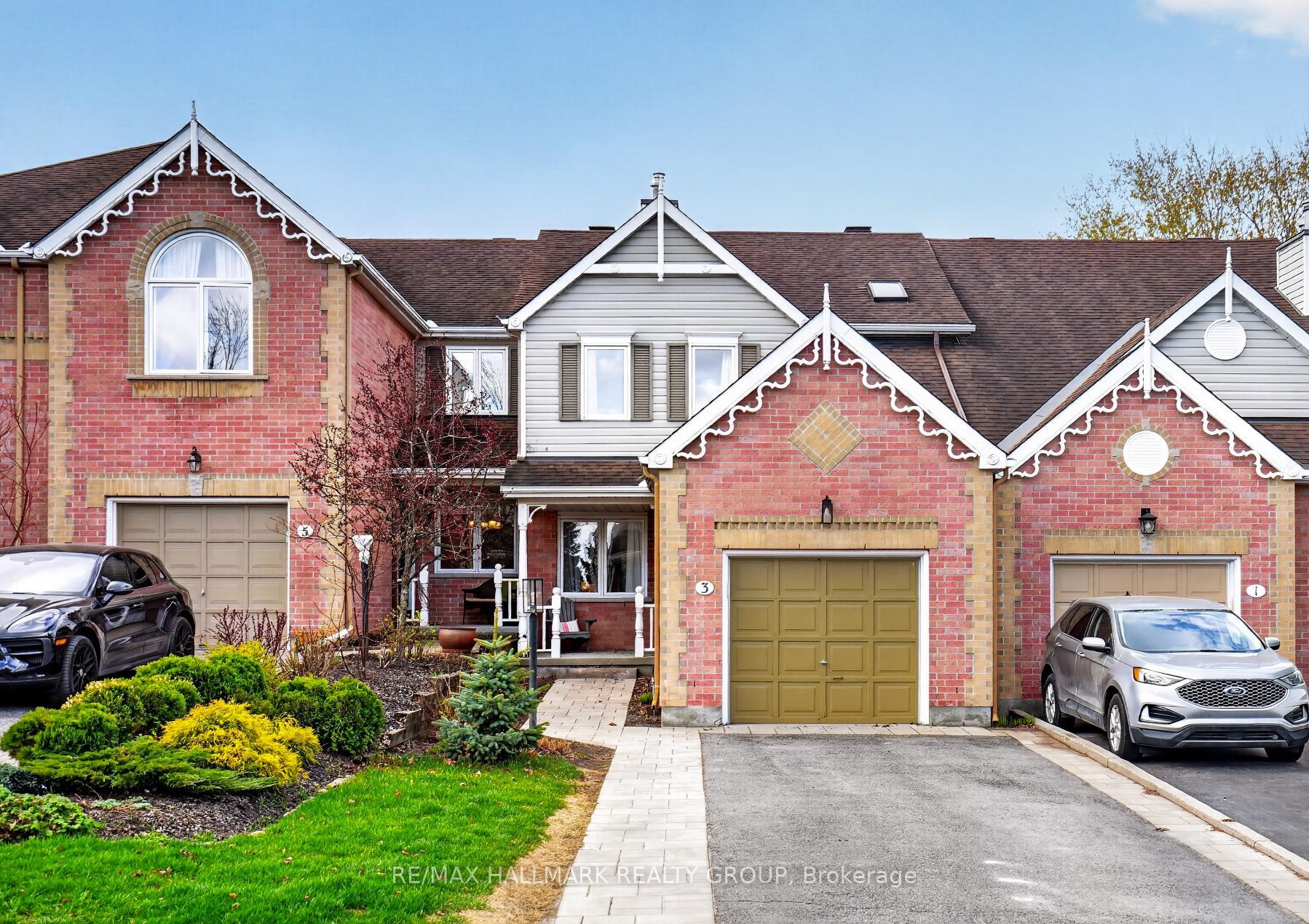 3 Crossing Bridge Court, Stittsville - Munster - Richmond, ON K2S 1S2