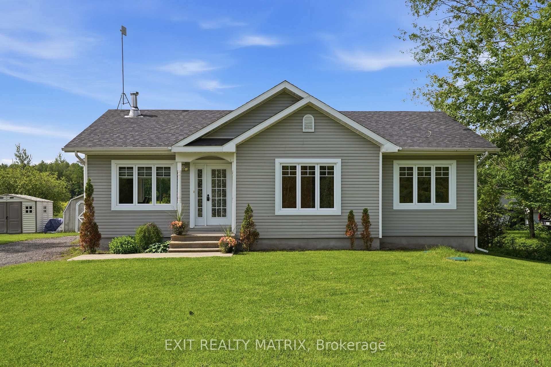 3680 Pattee Road, East Hawkesbury, ON K6A 2R2