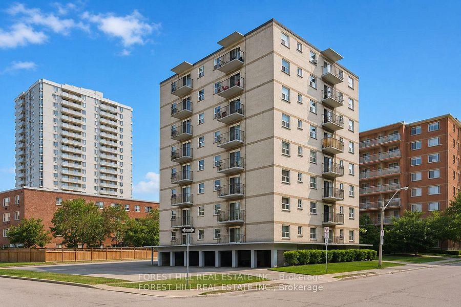 92 Robinson Street 503, Hamilton, ON L8P 1Z1