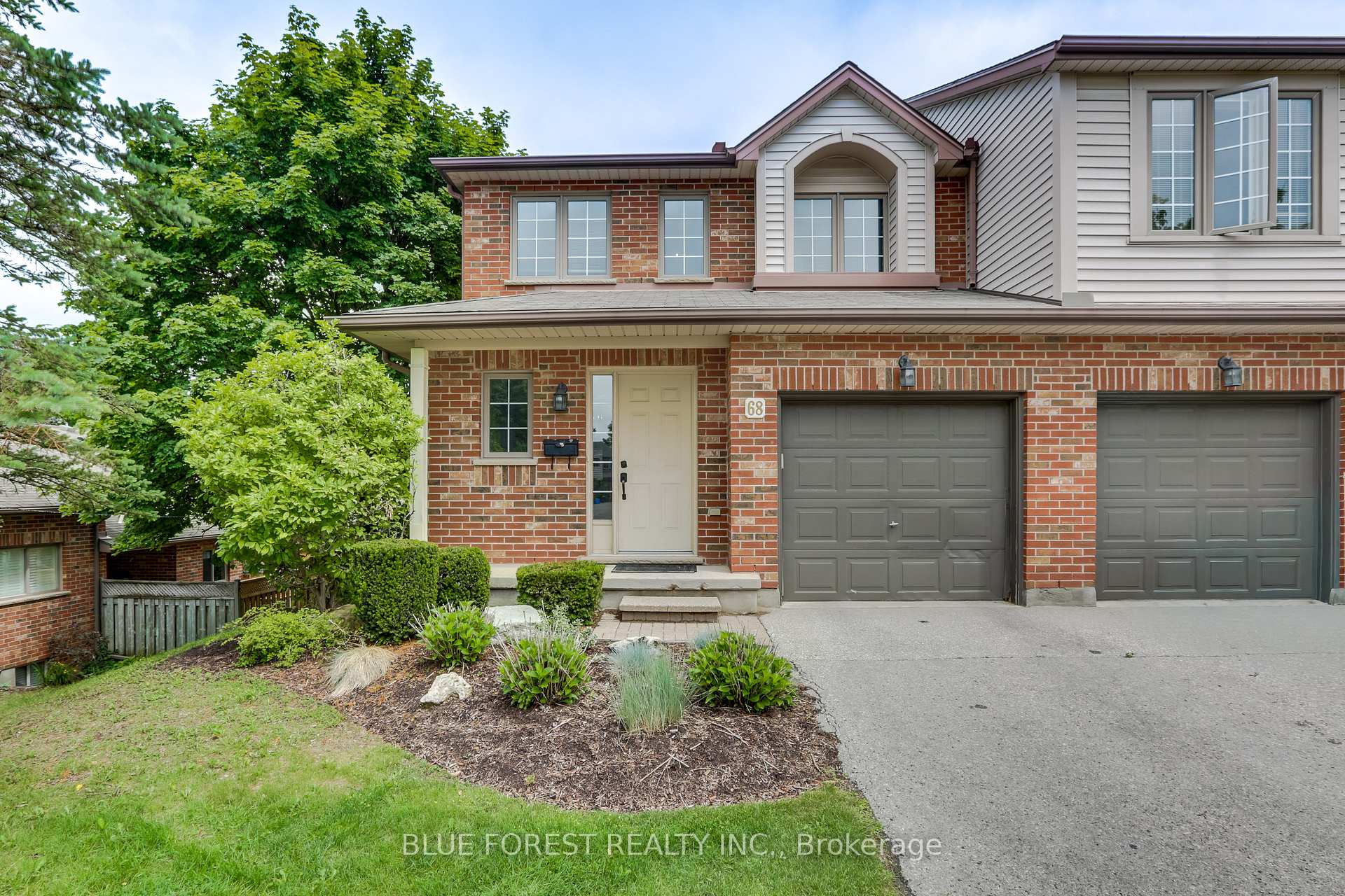 1100 BASELINE Road S 68, London South, ON N6K 4M3