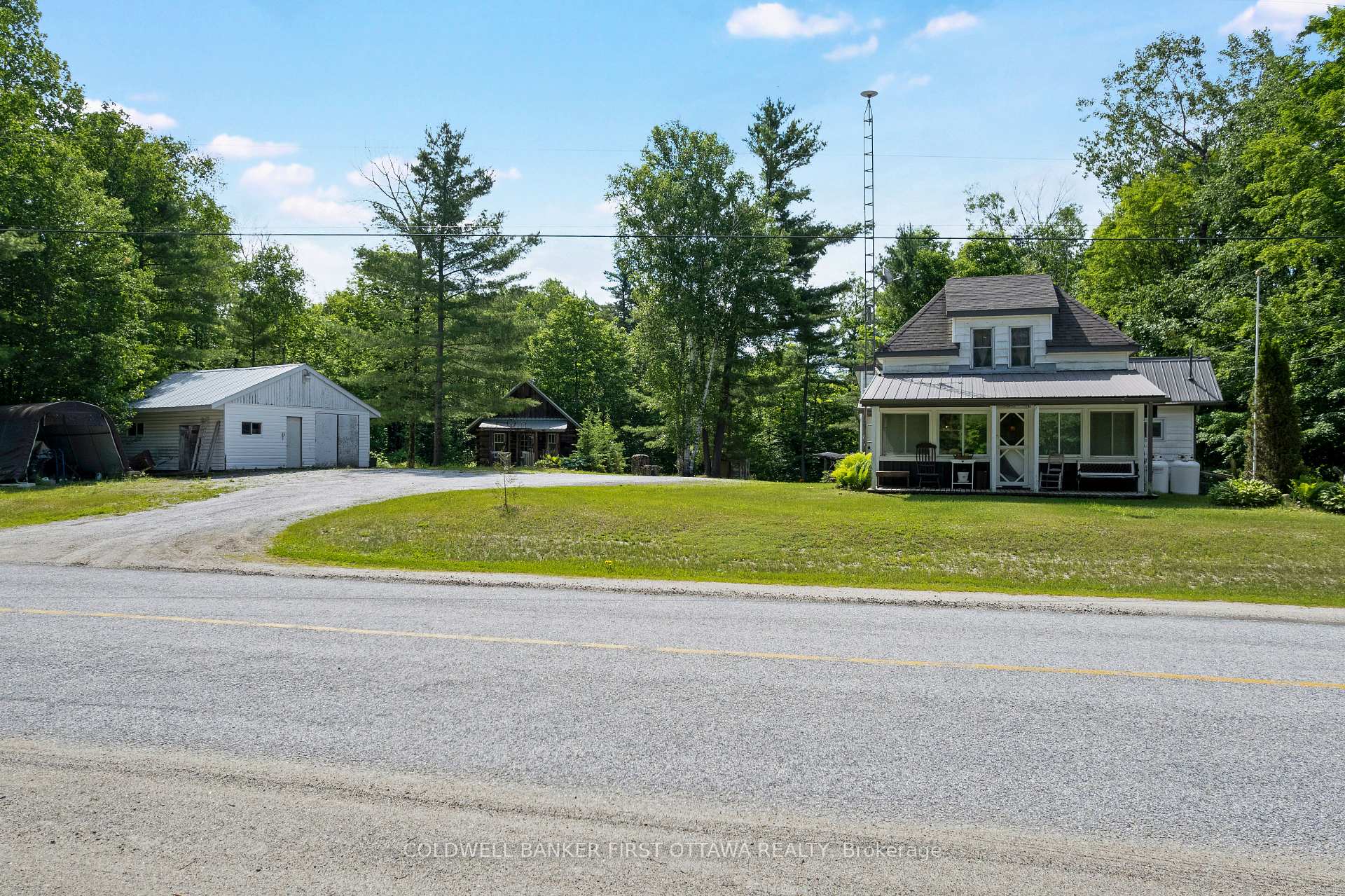 2625 Ardoch Road, Frontenac, ON K0H 1J0