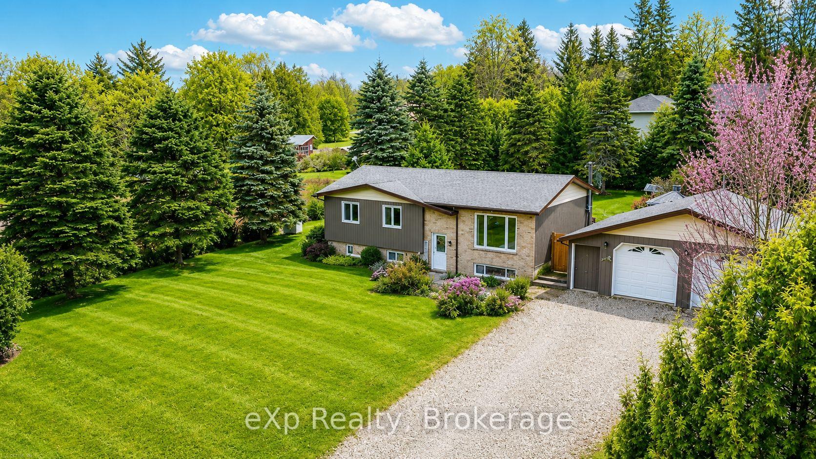 230 Saugeen Street, Grey Highlands, ON N0C 1K0