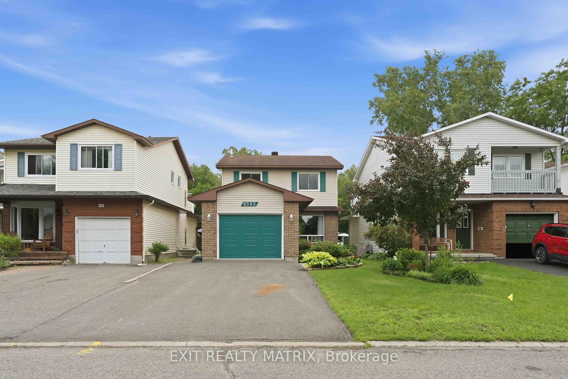 6582 Richer Drive, Orleans - Convent Glen and Area, ON K1C 3G4
