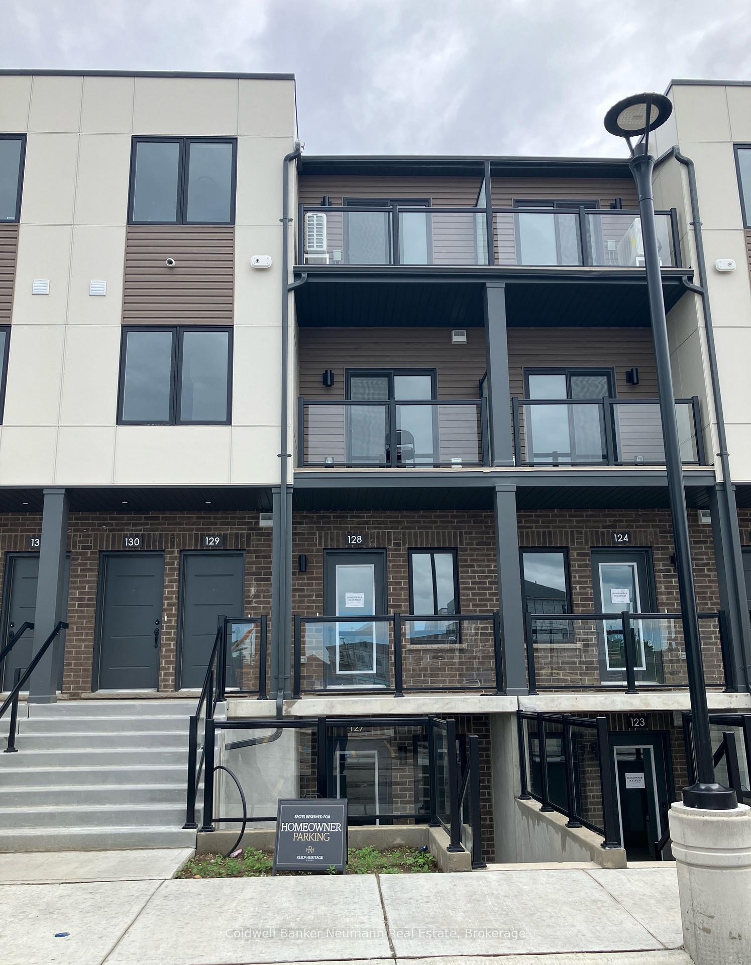 42 Lowes Road S 128, Guelph, ON N1G 0H6