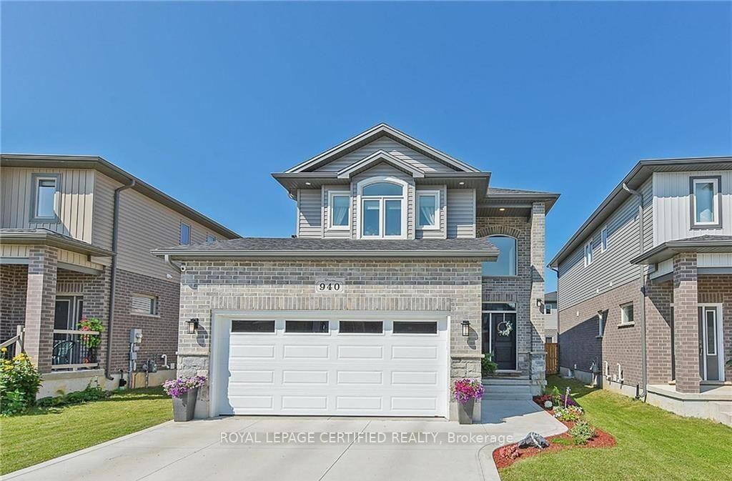 940 Reeves Avenue, London North, ON N6G 0E2
