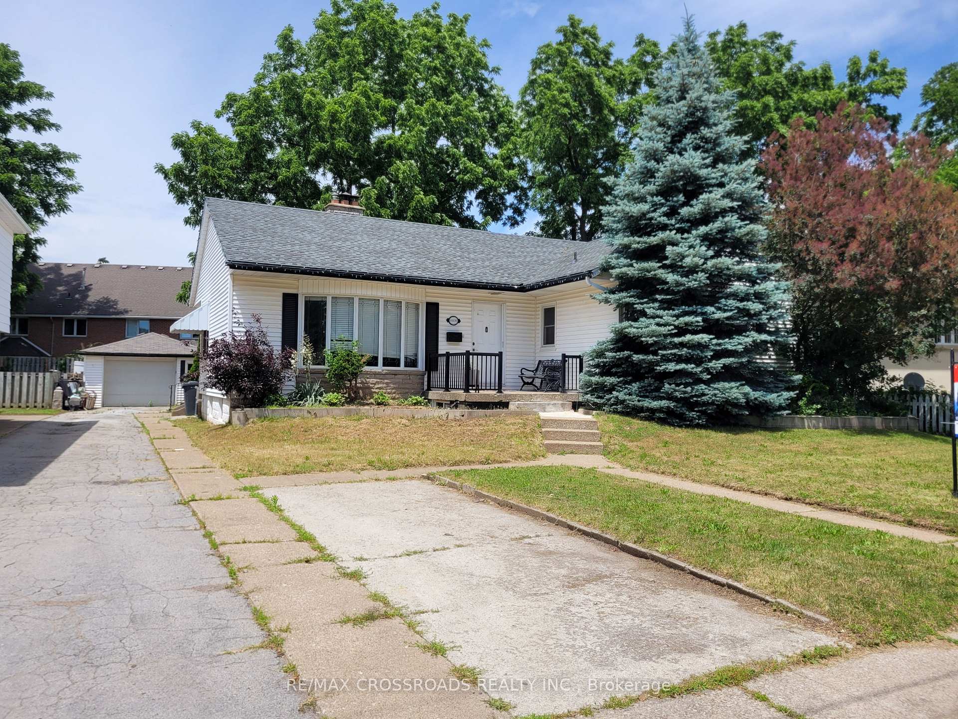 6039 Althea Street, Niagara Falls, ON L2E 5G4