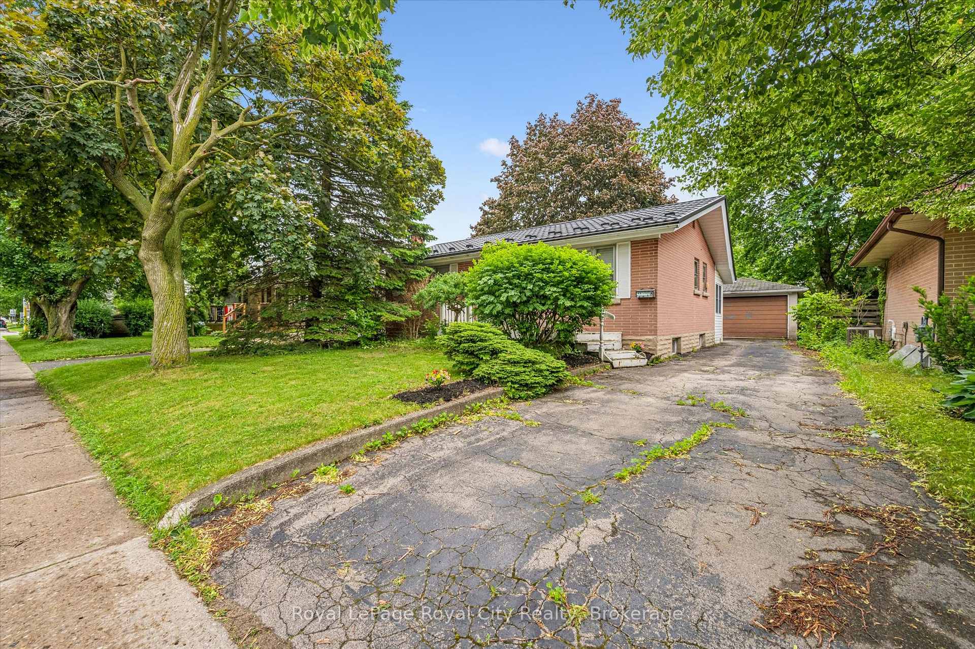 87 Cassino Avenue, Guelph, ON N1E 2J4