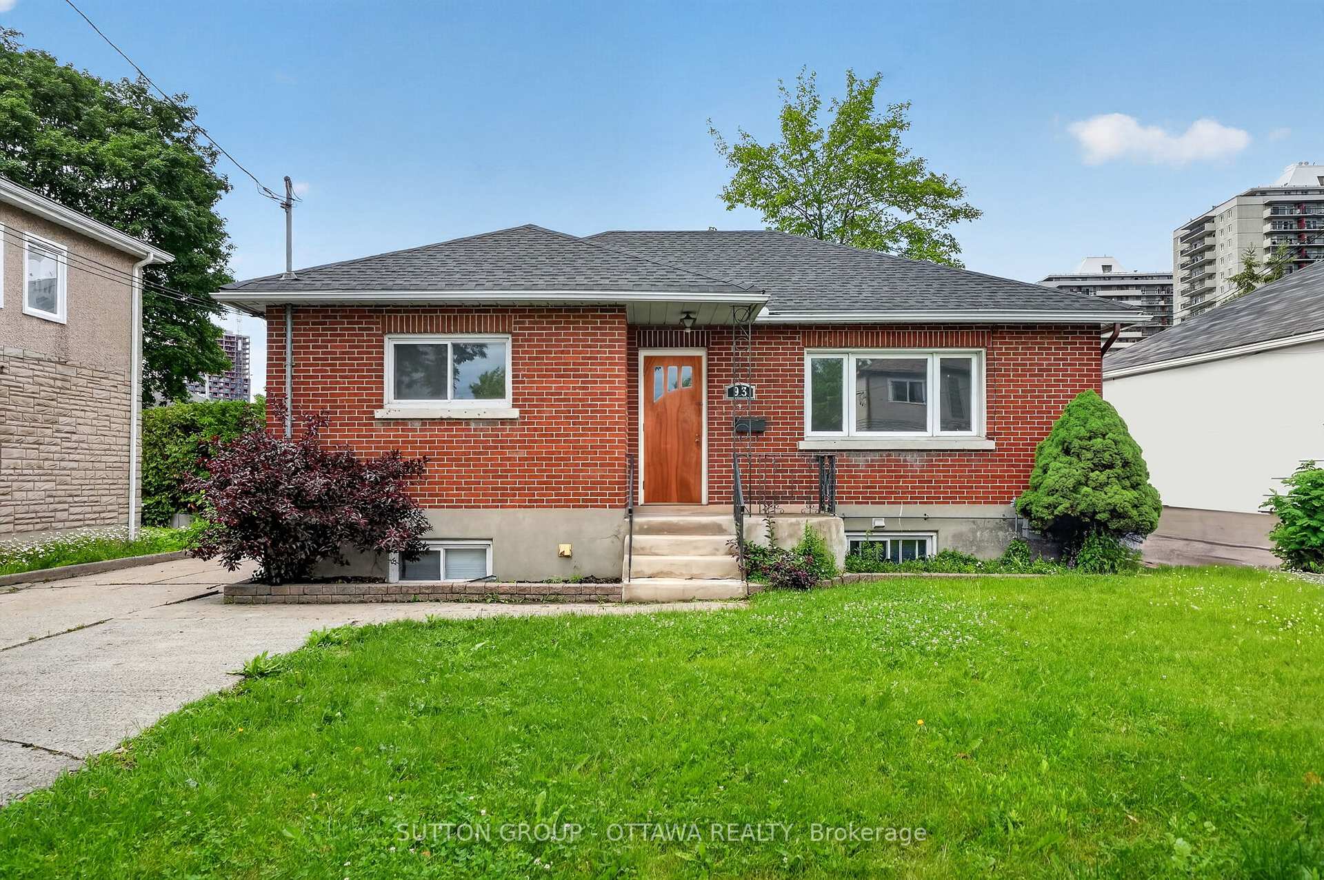 93 ONTARIO Street, Overbrook - Castleheights and Area, ON K1K 1K8