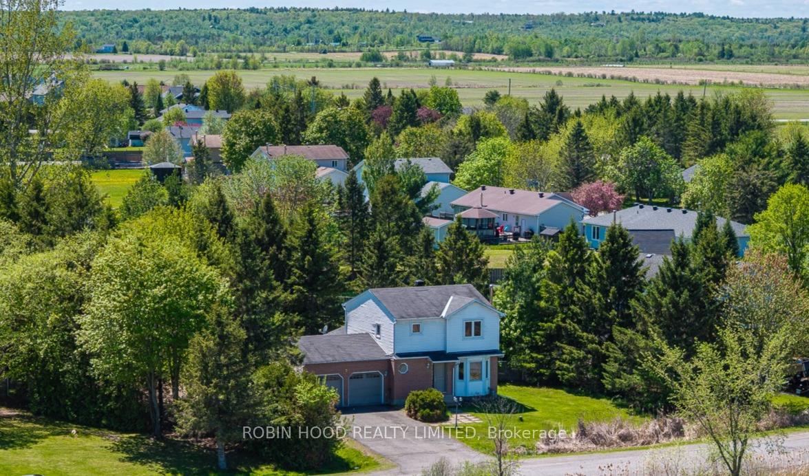 121 Porcupine Trail, Constance Bay - Dunrobin - Kilmaurs - Woodlawn, ON K0A 1T0