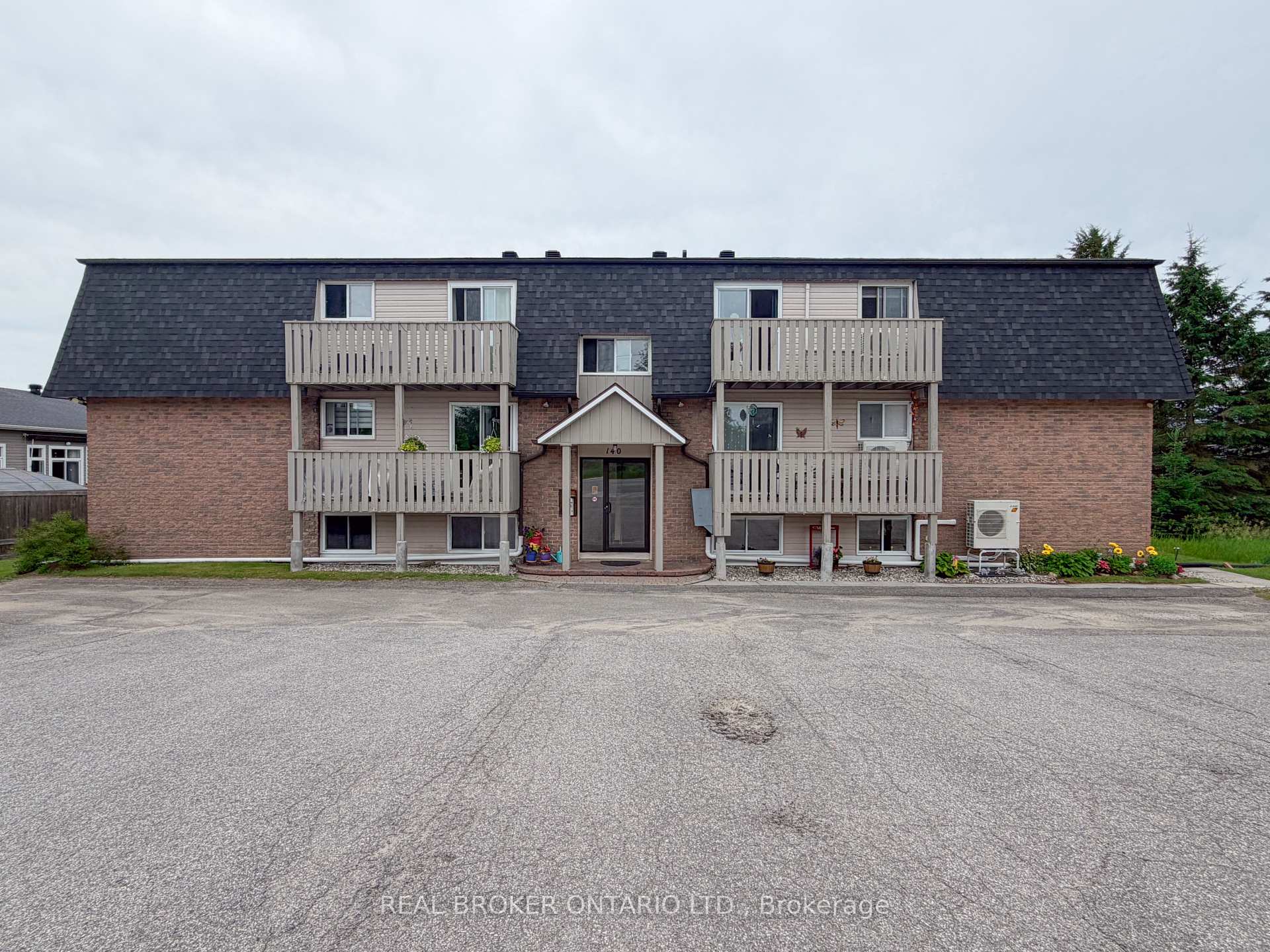 140 George Street W 12, North Grenville, ON K0G 1J0