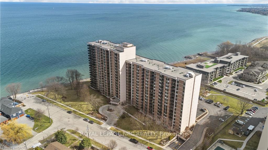 500 GREEN Road 1414, Hamilton, ON L8E 3M6