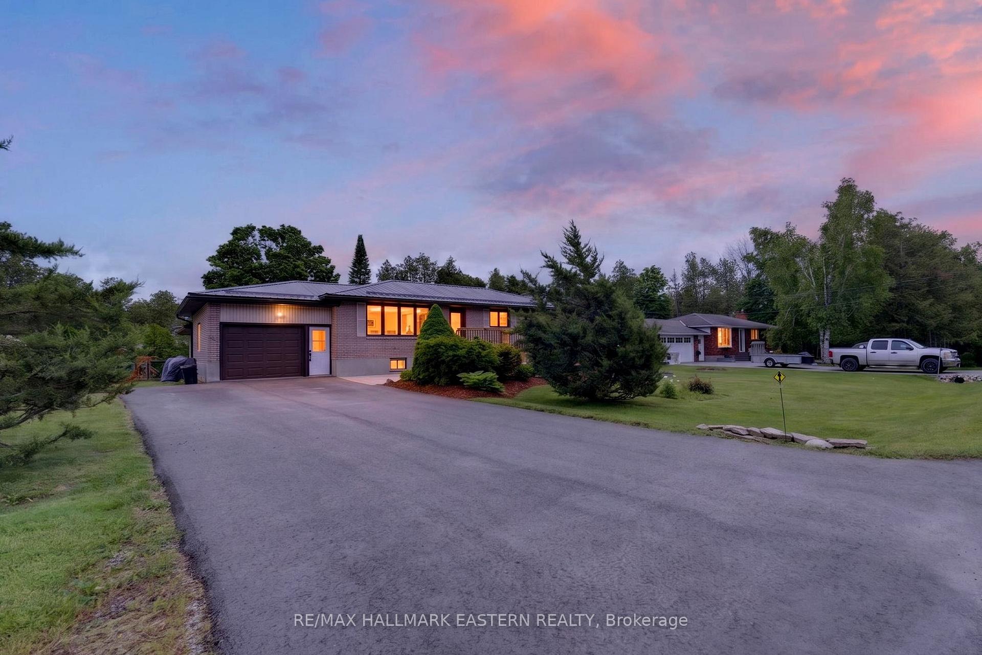803 Derby Drive, Selwyn, ON K0L 1T0