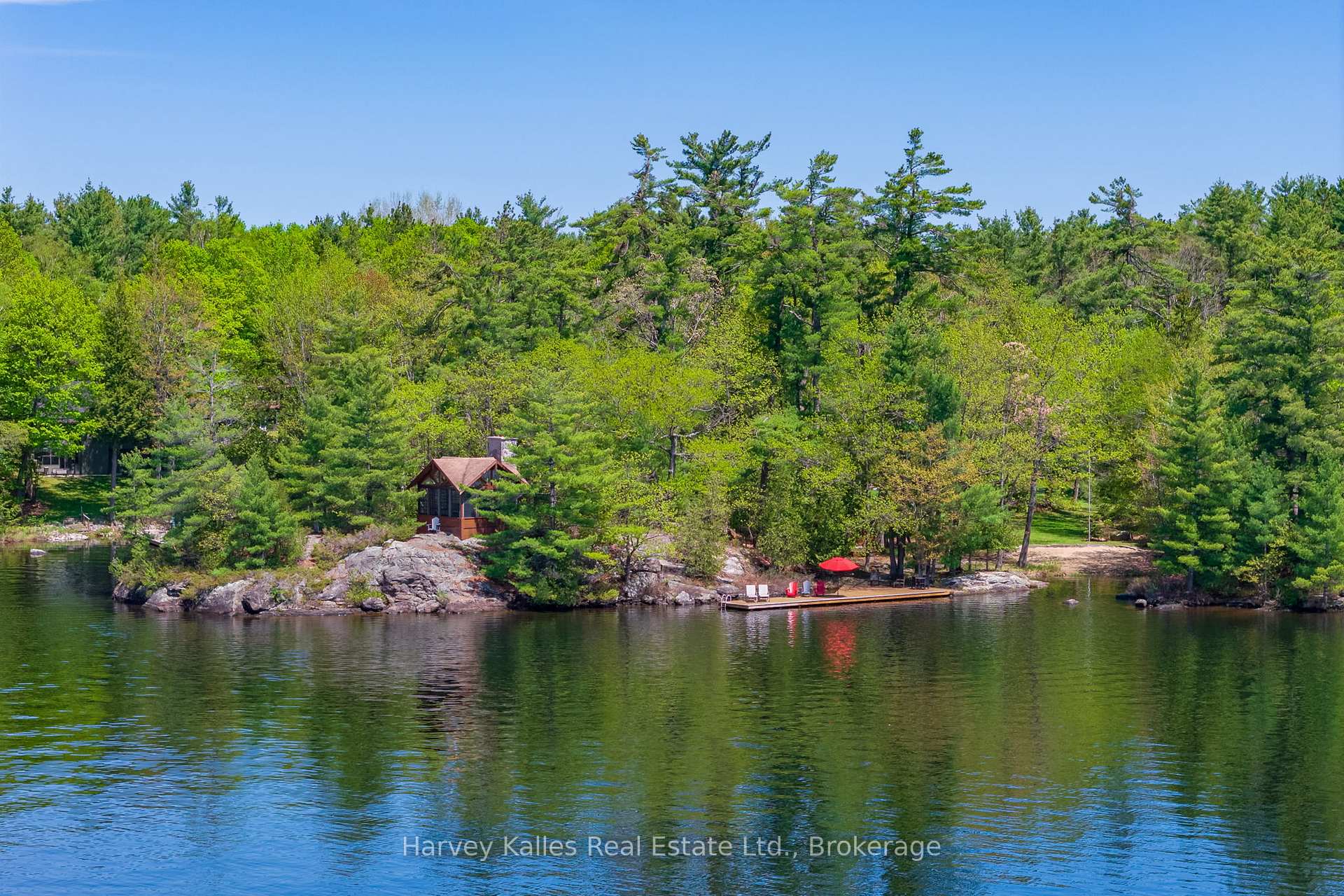 1615 Muskoka Road N, Gravenhurst, ON P1P 1R4