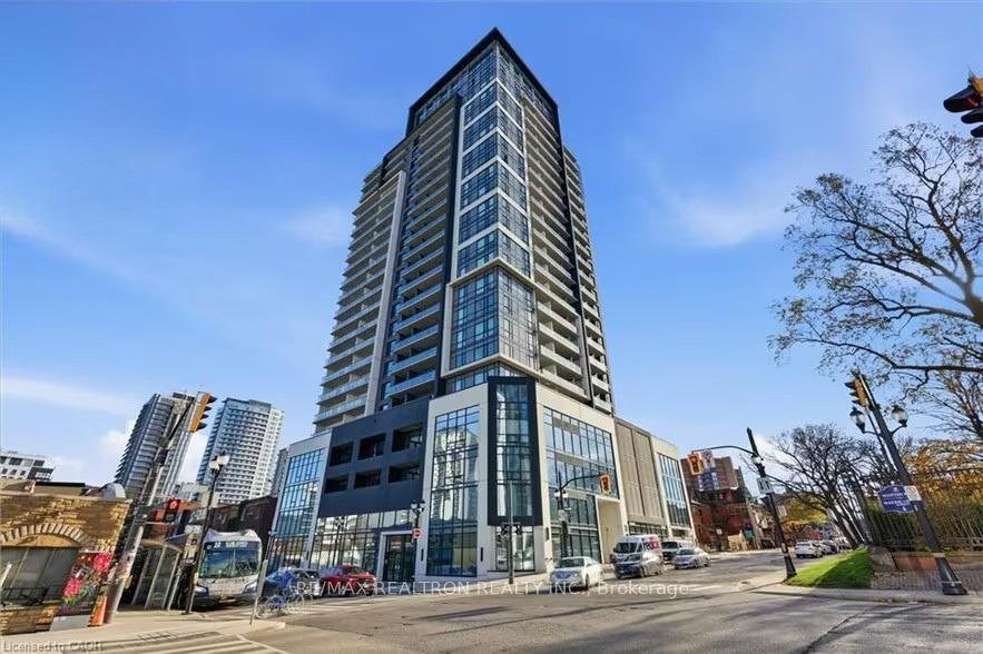 15 Queen Street S 2210, Hamilton, ON L8P 0C6