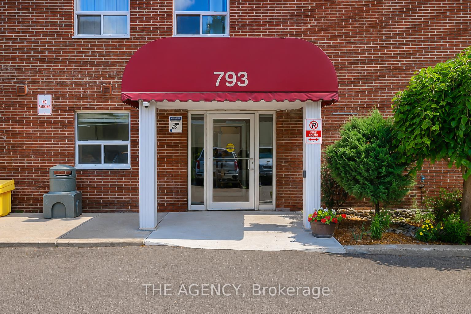 793 Colborne Street 212, Brantford, ON N3S 7J3