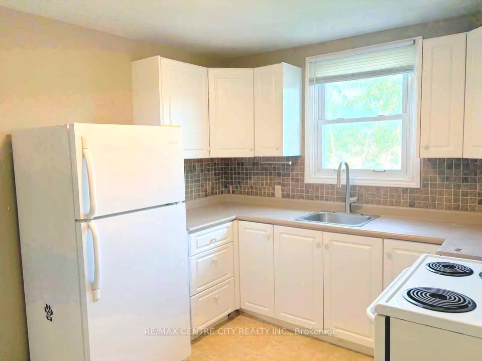 31 Langarth Street W Upper, London South, ON N6J 1P3