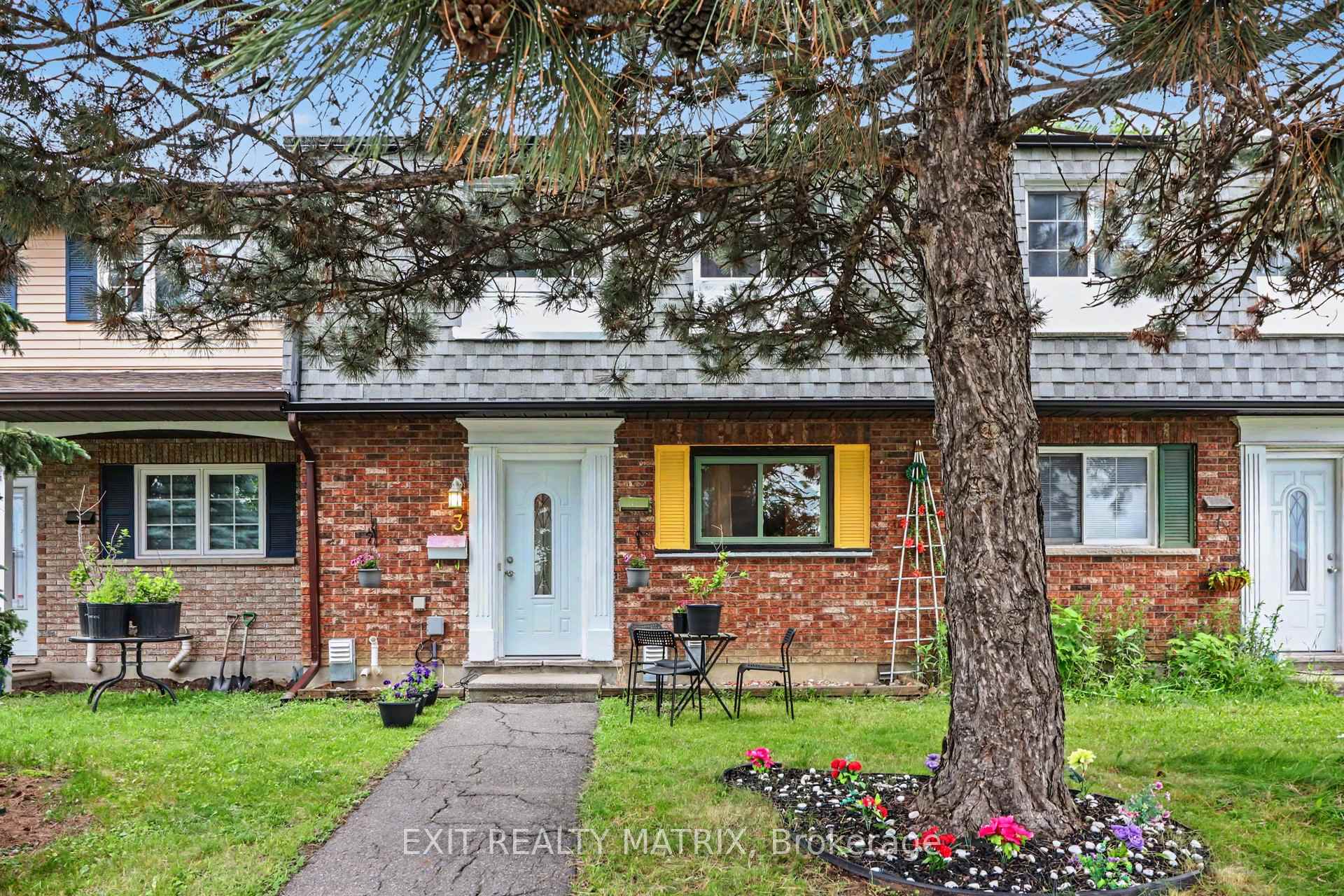 1661 Heron Road 3, Alta Vista and Area, ON K1V 6A3