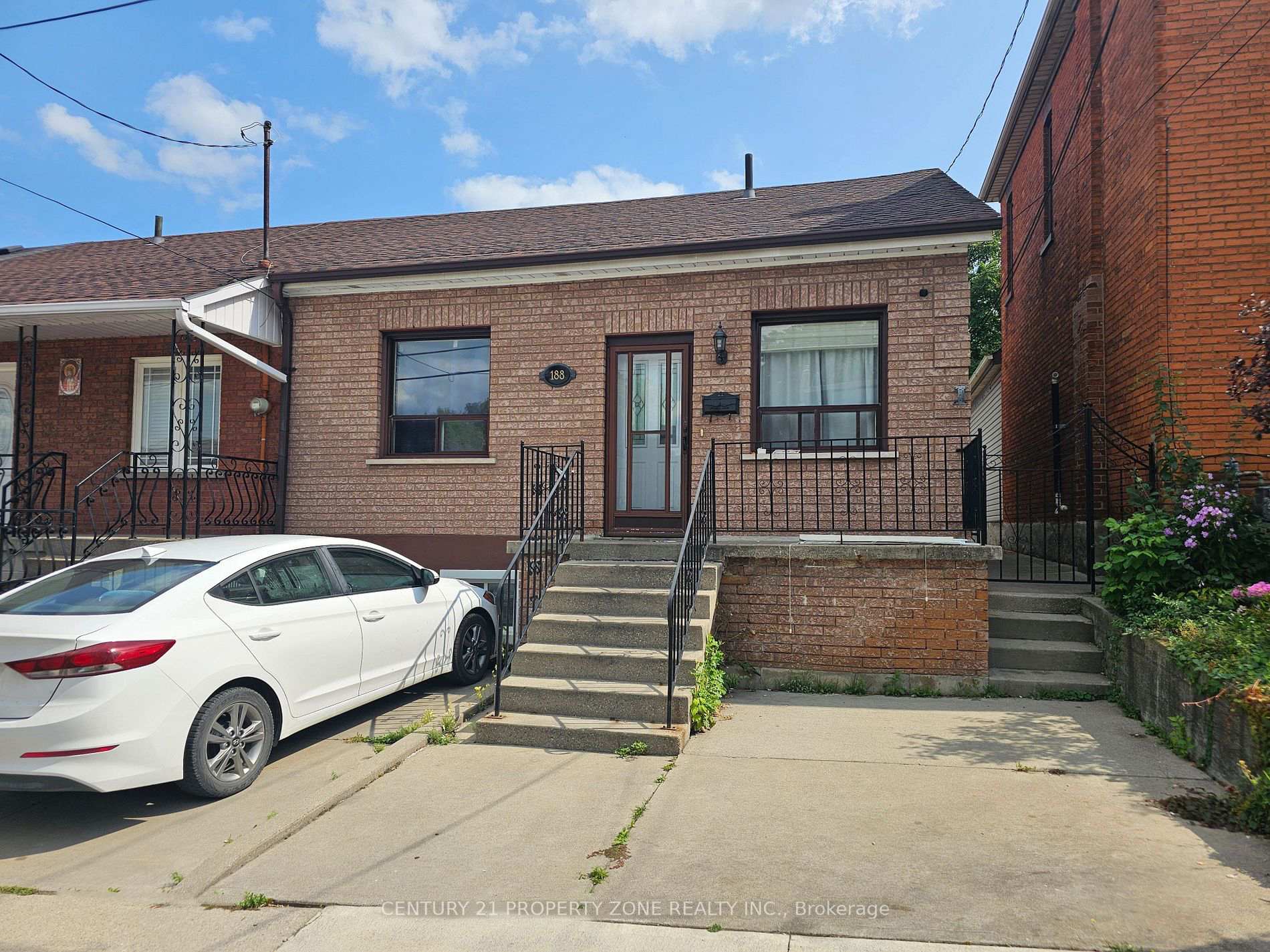 188 Hess Street N, Hamilton, ON L8R 2T4