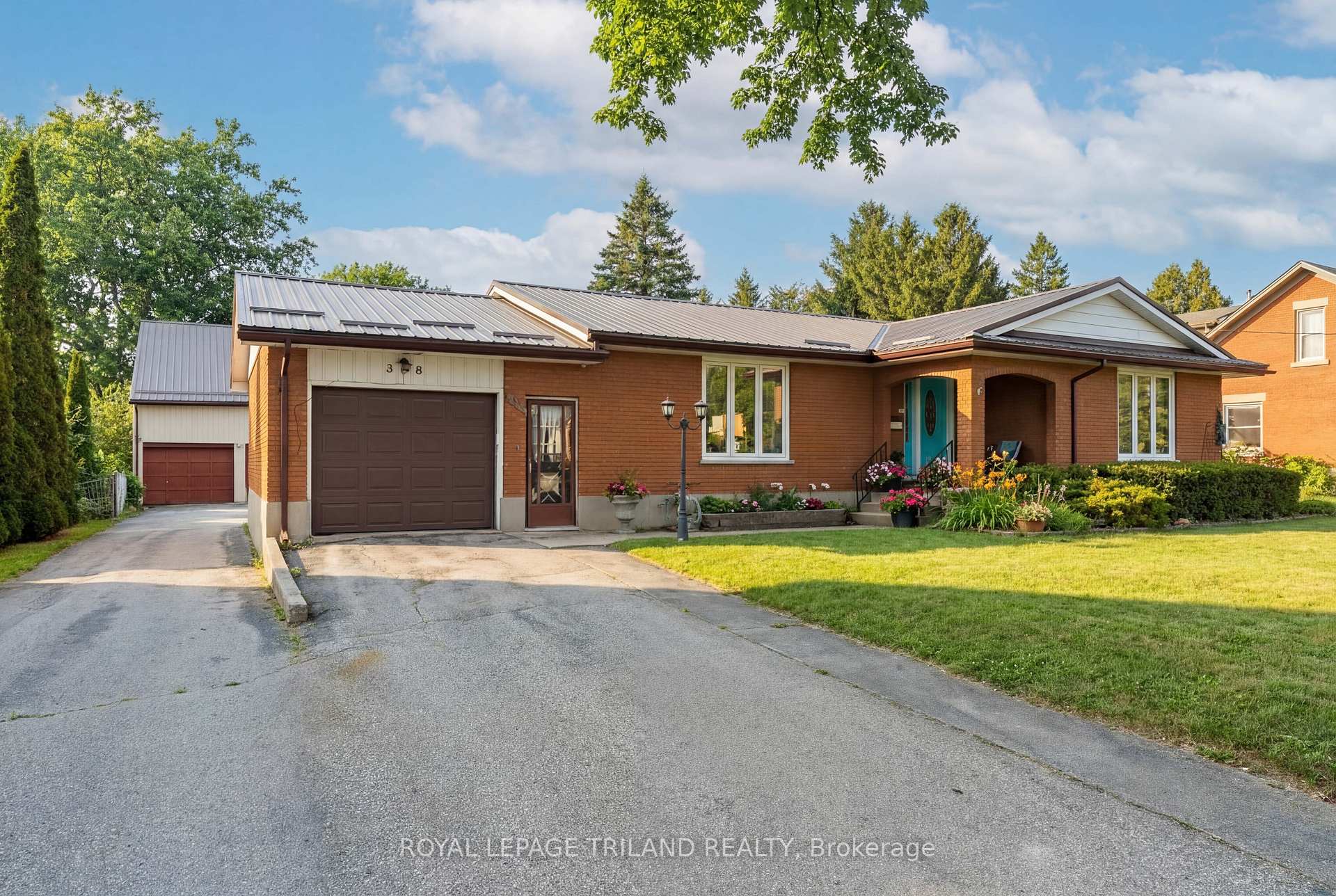 308 John Street S, Aylmer, ON N5H 2E2