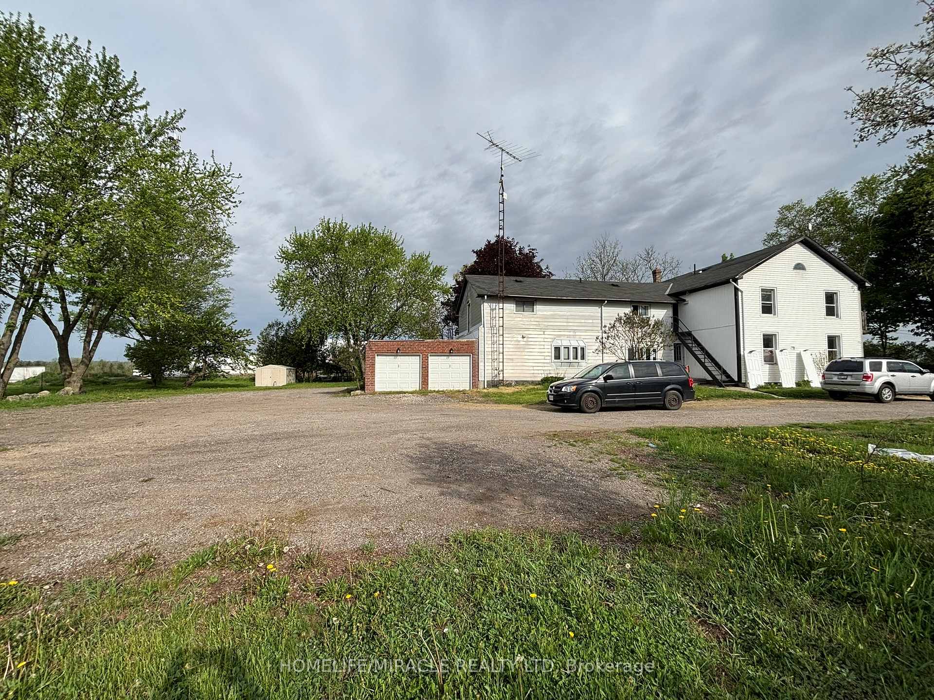 1381 Hwy 8 Highway 2, Cambridge, ON N1R 5S2