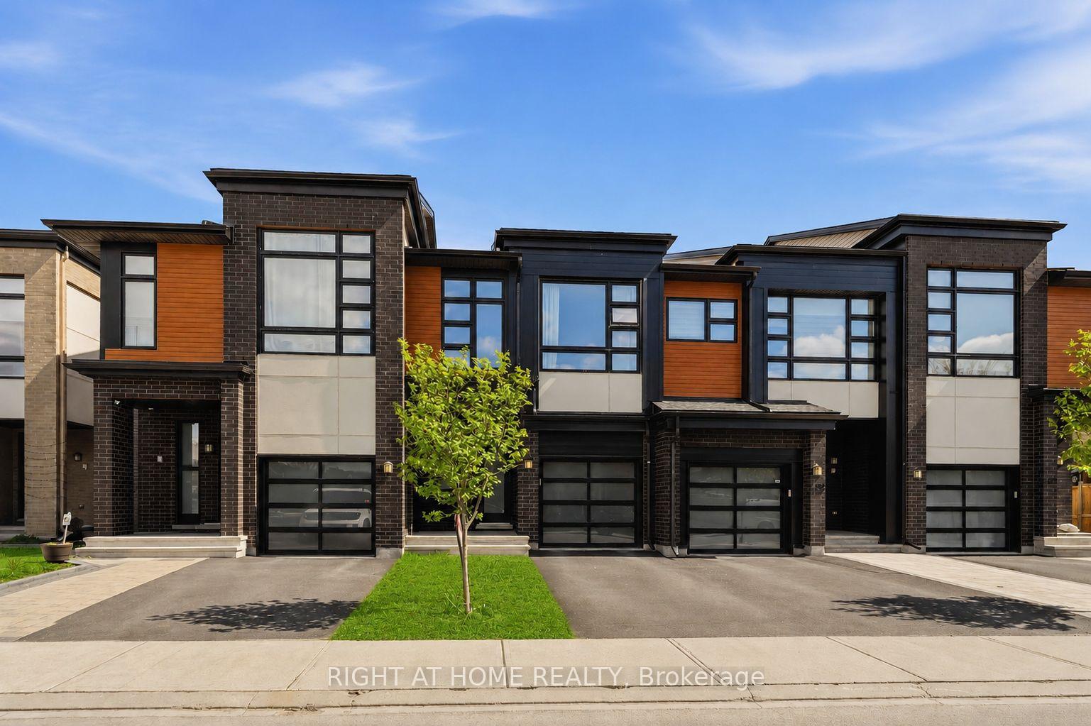 424 Markdale Terrace S, Blossom Park - Airport and Area, ON K1X 0B2