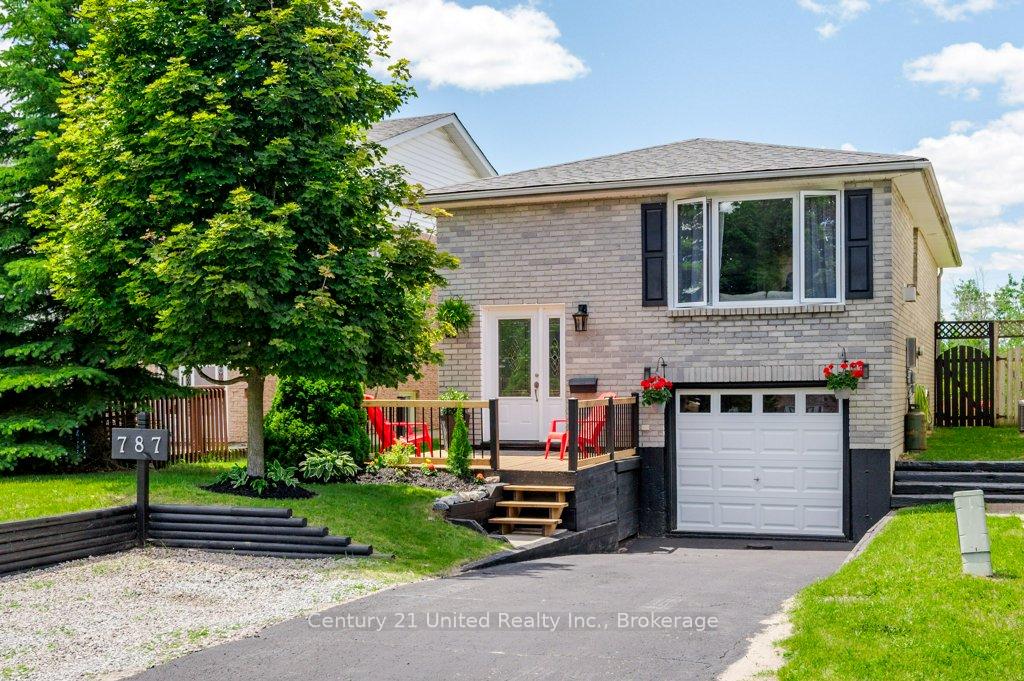 787 Mountain Ash Road, Peterborough, ON K9J 8K2