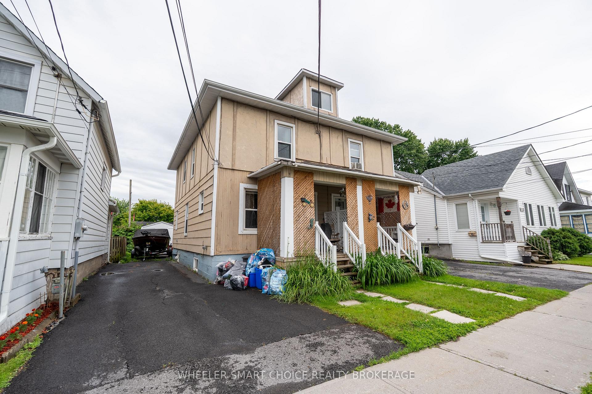 434-436 5th Street E, Cornwall, ON K6H 2M2