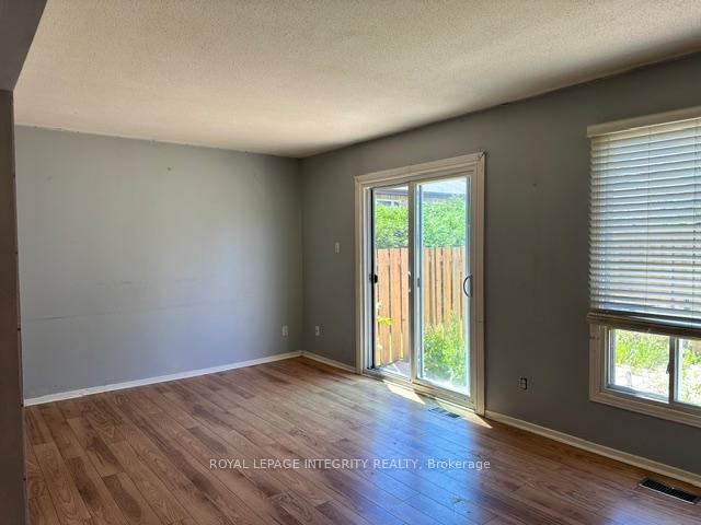 3564 Aladdin Lane 25, Blossom Park - Airport and Area — photo 3 of 5