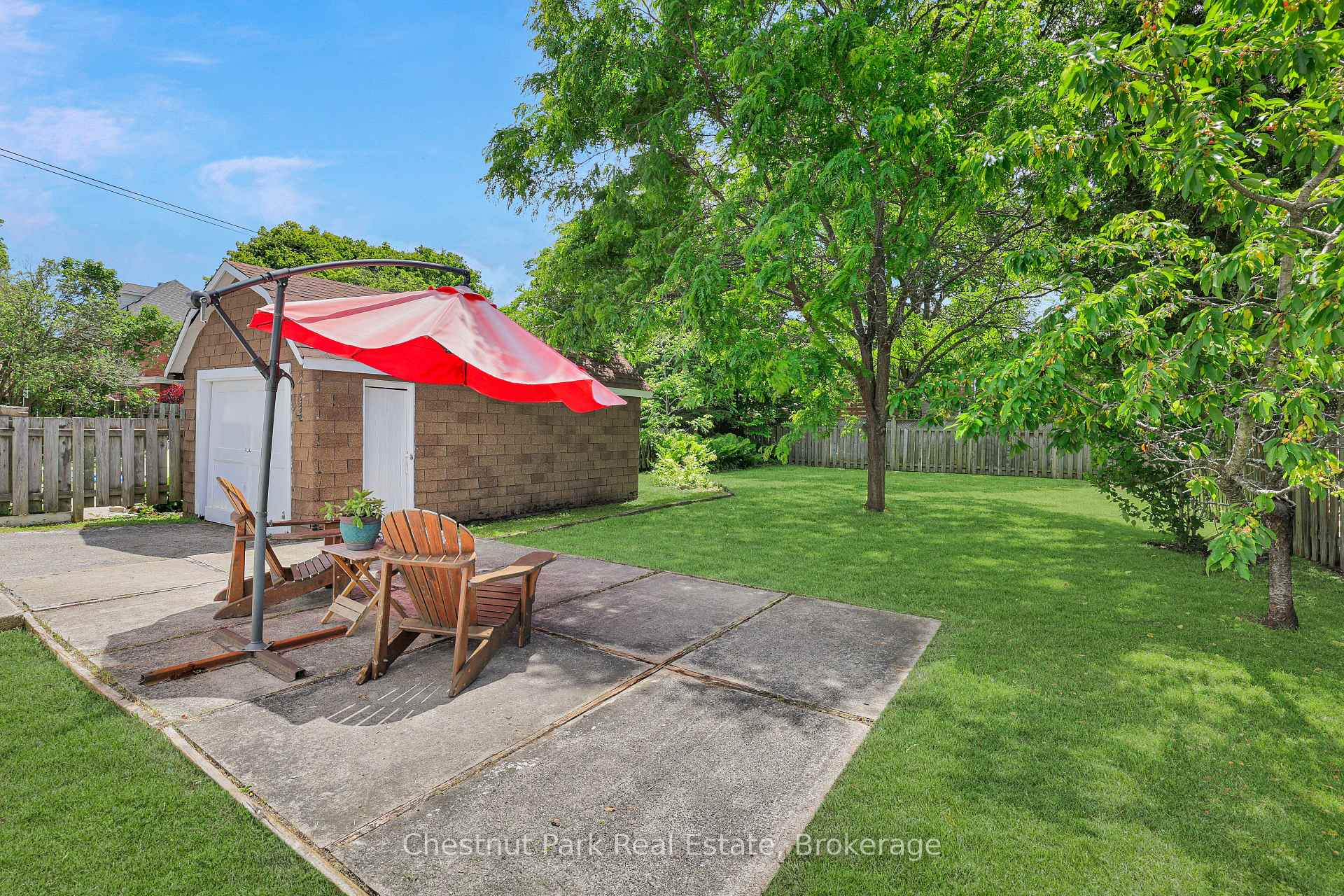 435 13th Street W, Owen Sound — photo 3 of 5