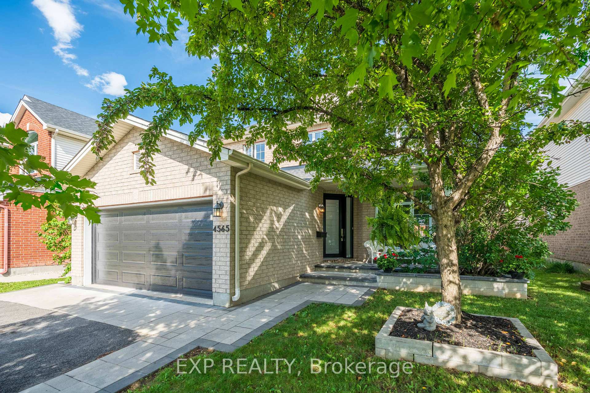 4565 Sugar Maple Drive, Blossom Park - Airport and Area — photo 2 of 5