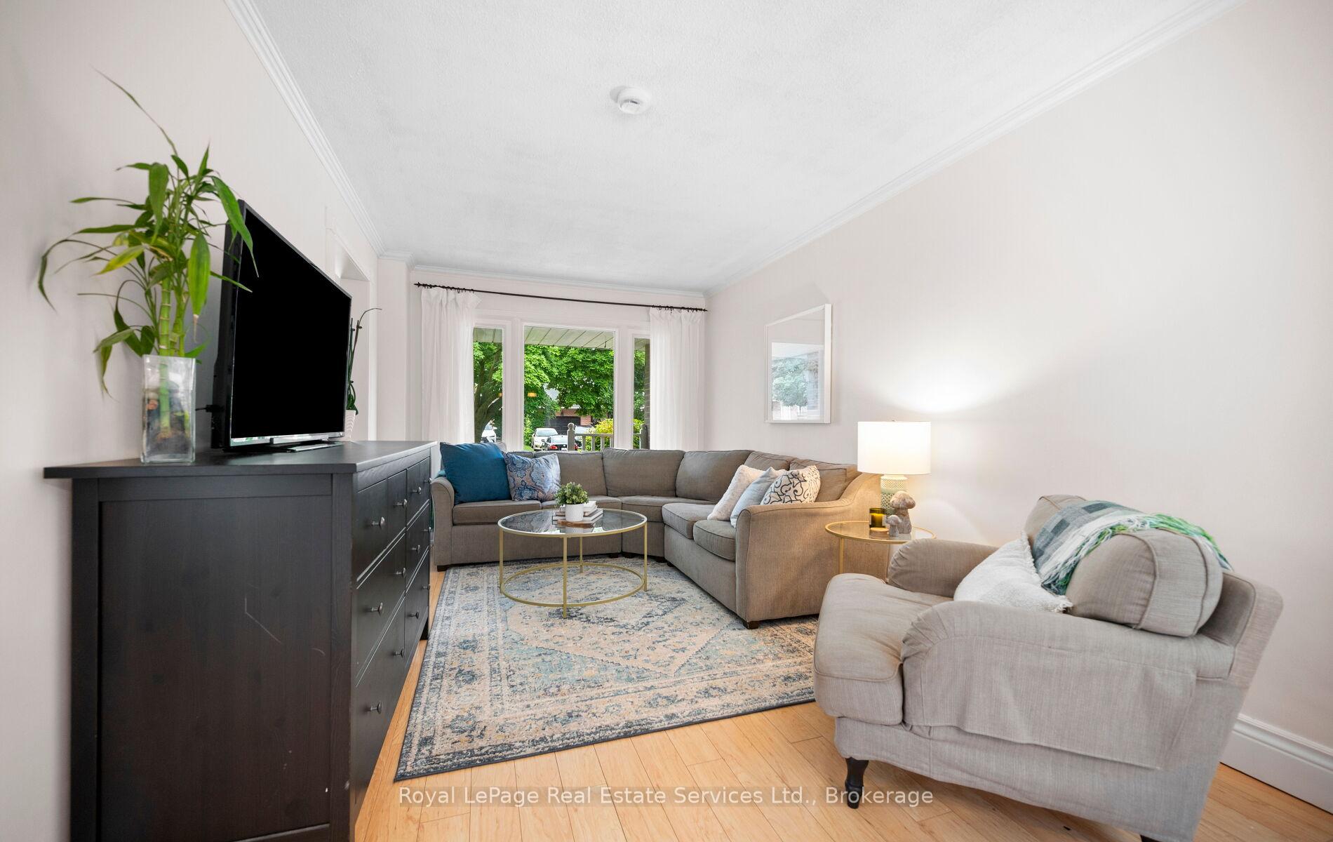 4513 Ivy Gardens Crescent, Lincoln — photo 4 of 5
