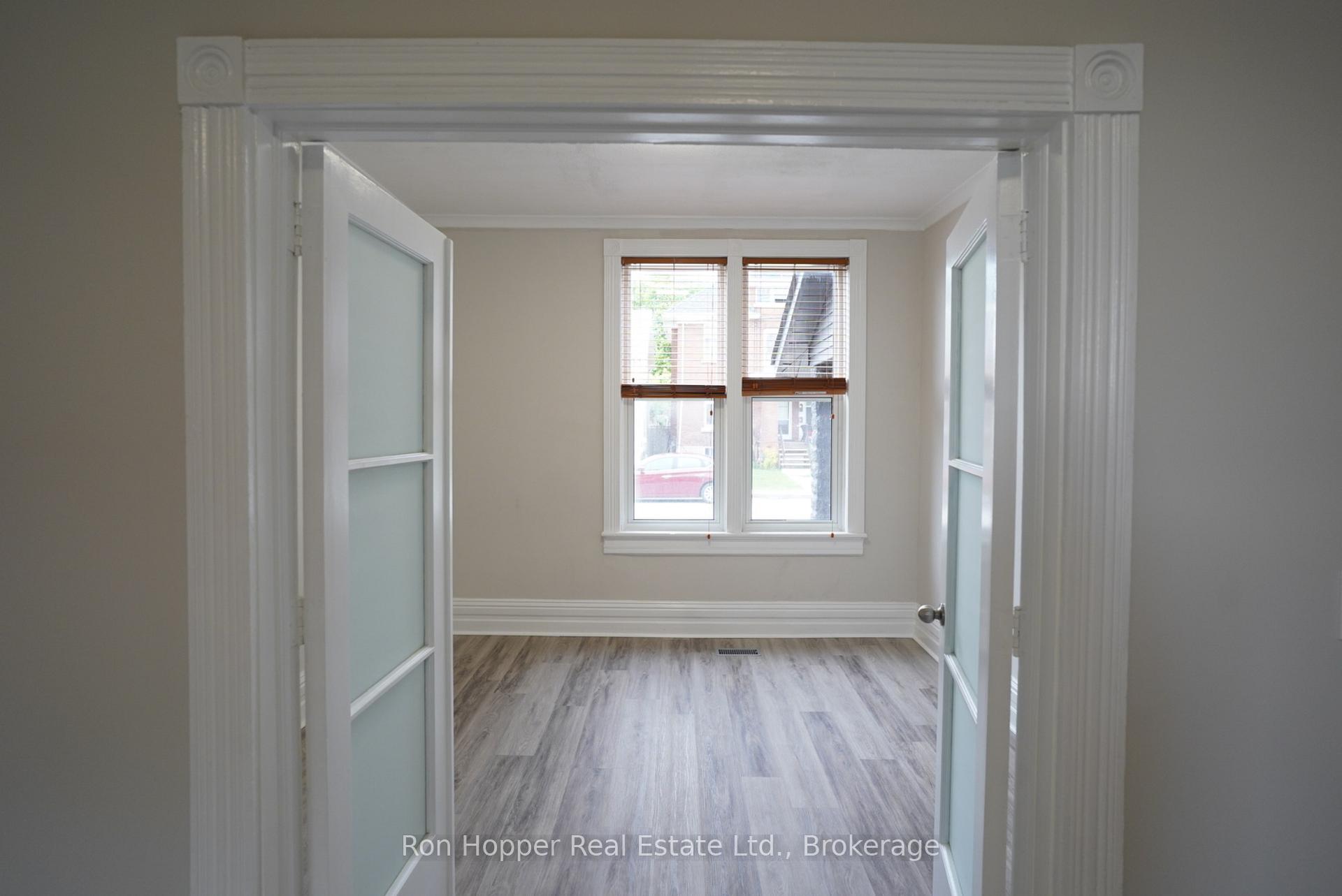 353 11th Street E, Owen Sound — photo 5 of 5