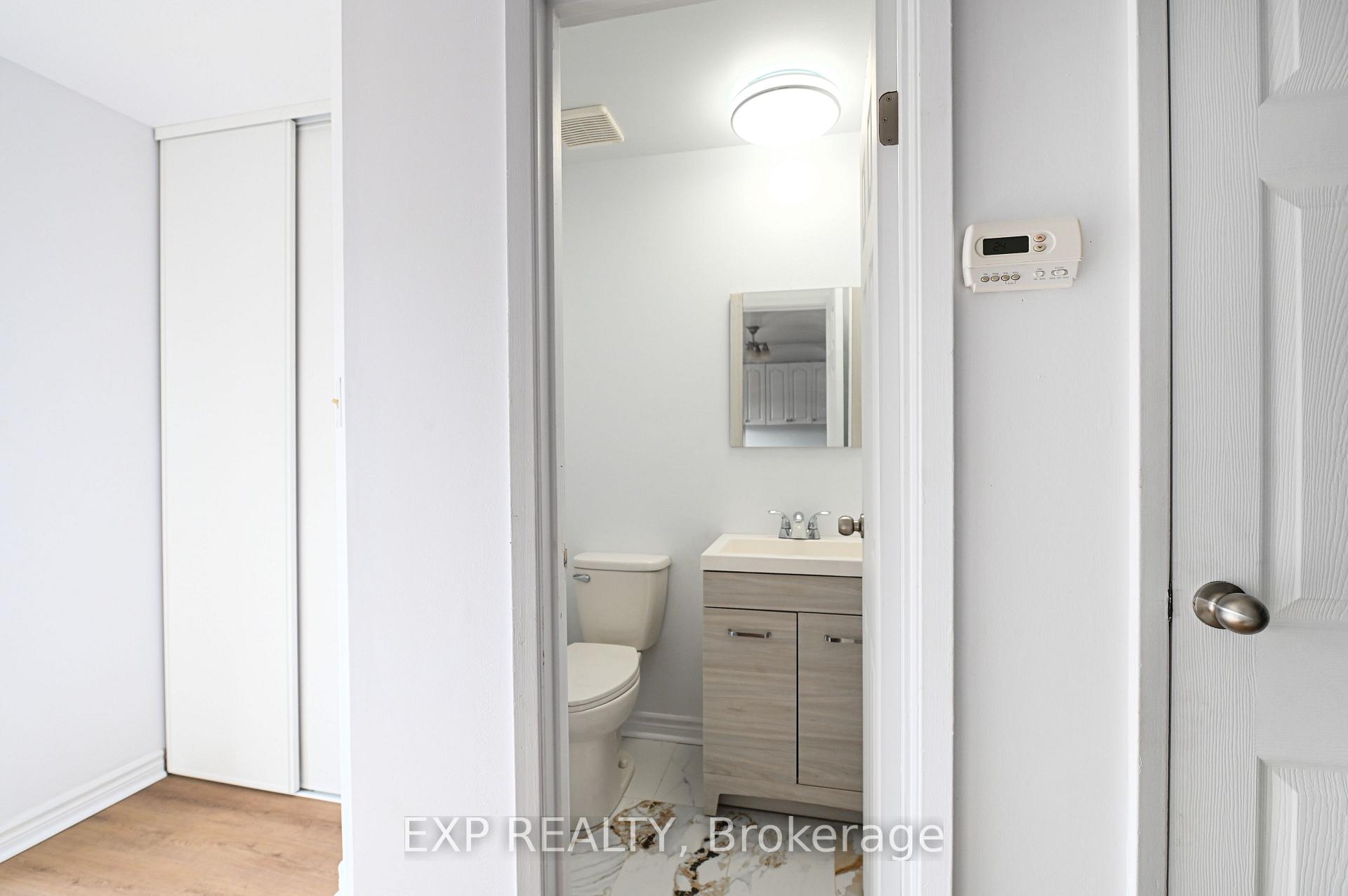 2697 Pimlico Crescent 42, Blossom Park - Airport and Area — photo 4 of 5