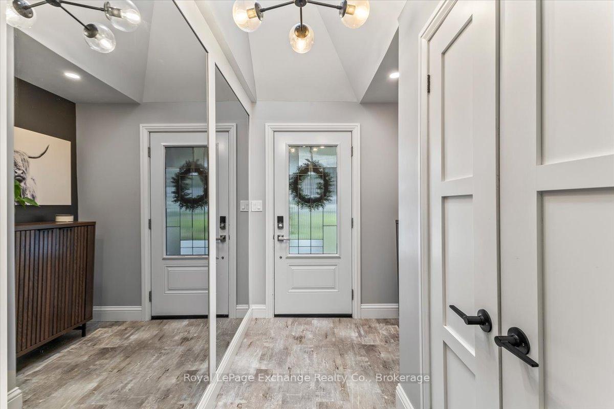 395 Kingsway Street, Kincardine — photo 3 of 5