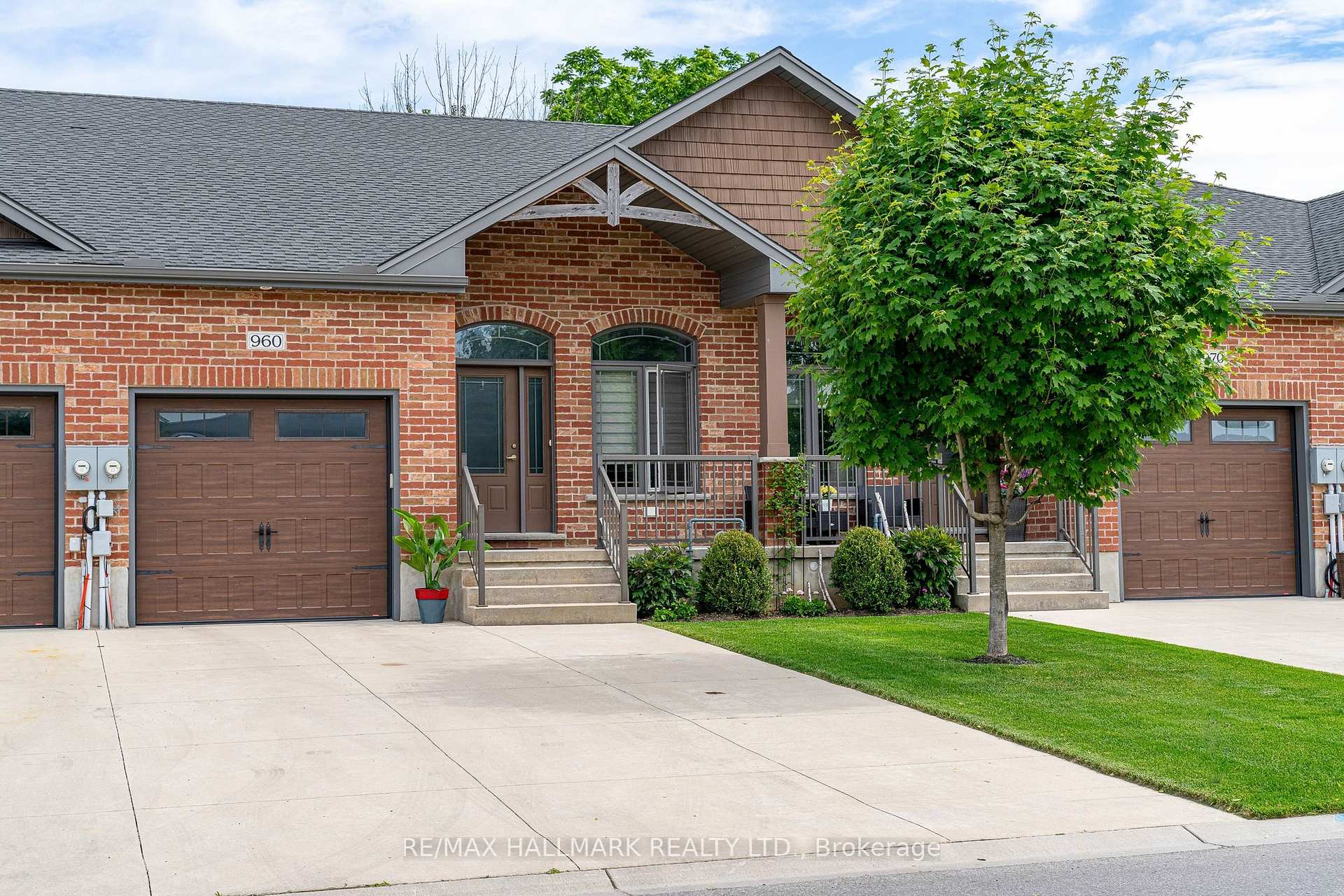 960 17TH Street E, Owen Sound — photo 3 of 5