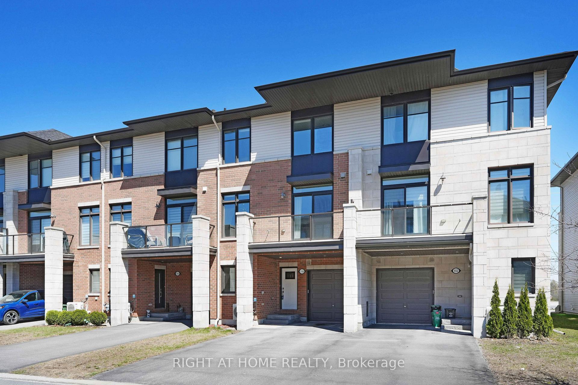 554 Labrador Crescent, Blossom Park - Airport and Area — photo 2 of 5