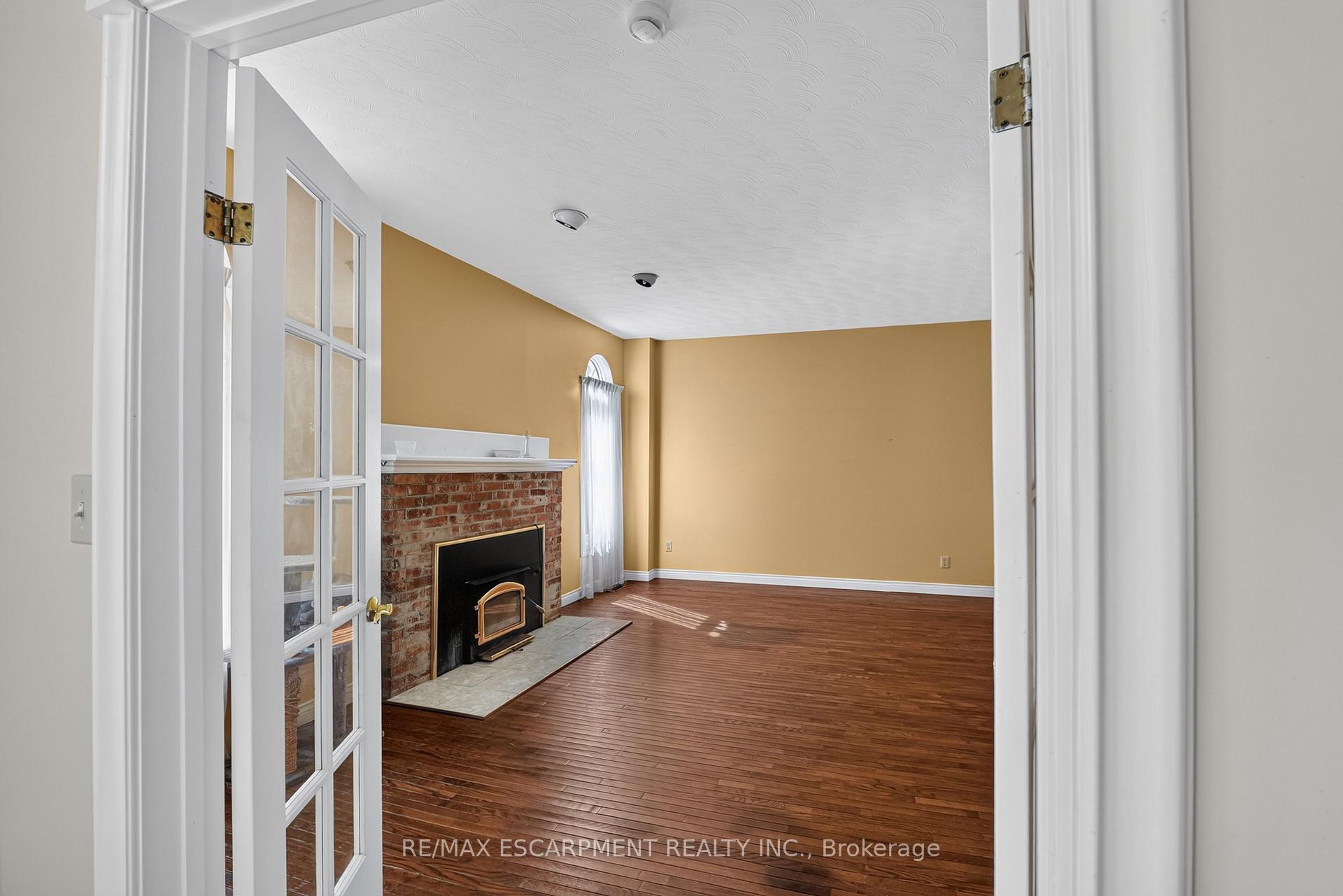 4956 Sann Road N, Lincoln — photo 5 of 5