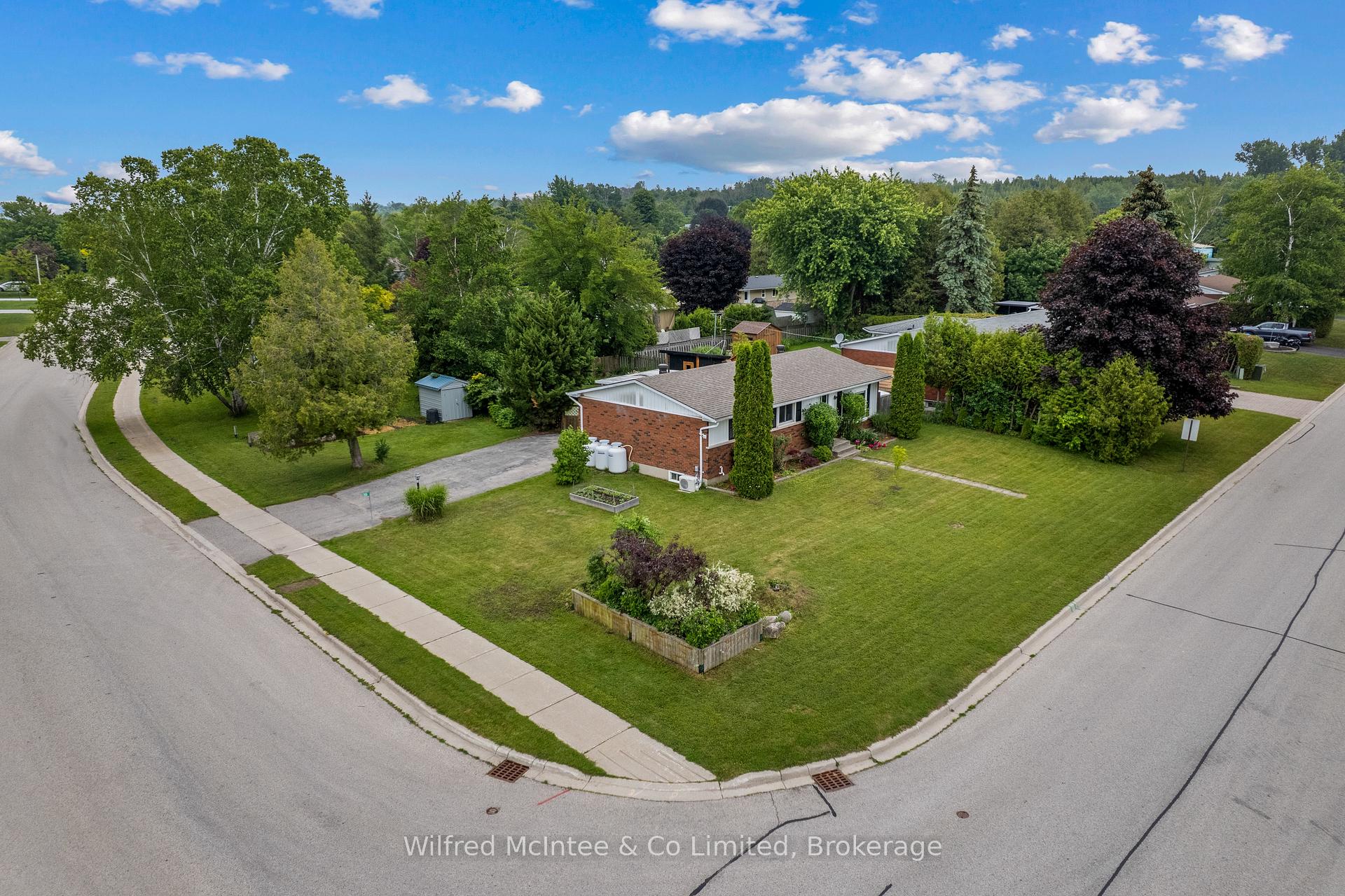 39 Inverlyn Crescent N, Kincardine — photo 5 of 5