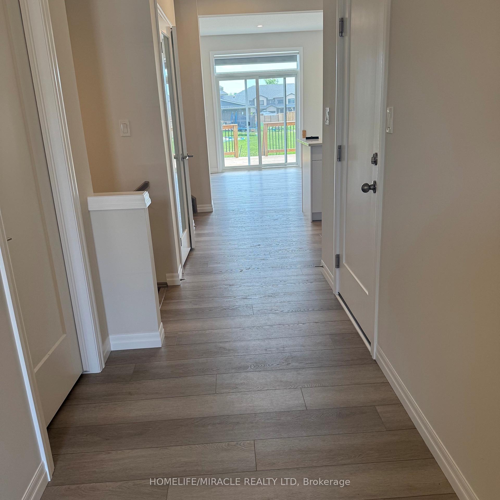 51 Canary Street, Tillsonburg — photo 4 of 5