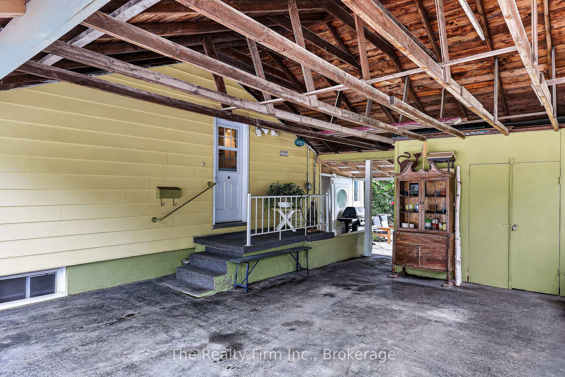 205 George Street, Ingersoll — photo 5 of 5