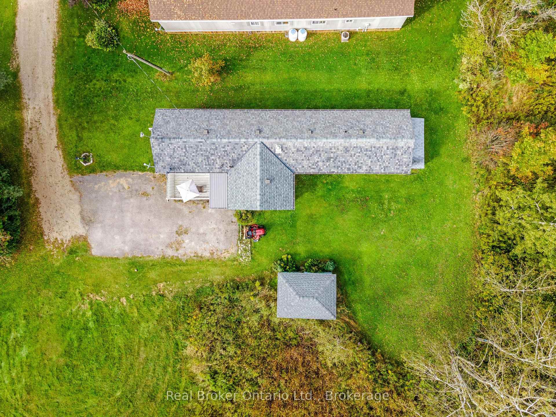 026585 89 Highway 31, Southgate — photo 3 of 5