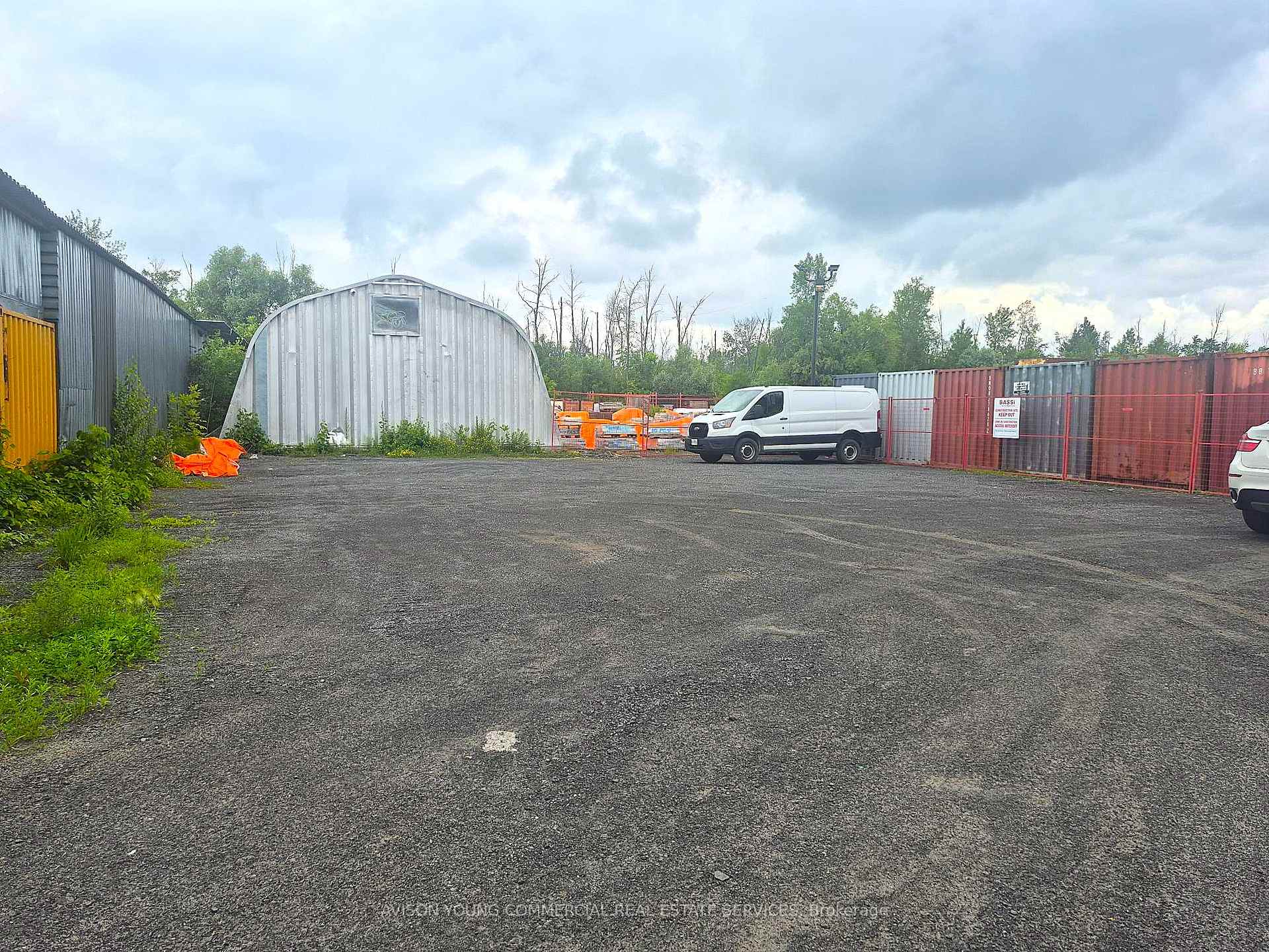 2591 Delzotto Avenue, Blossom Park - Airport and Area, ON K1T 3V7 — Blossom Park - Airport and Area, Ontario