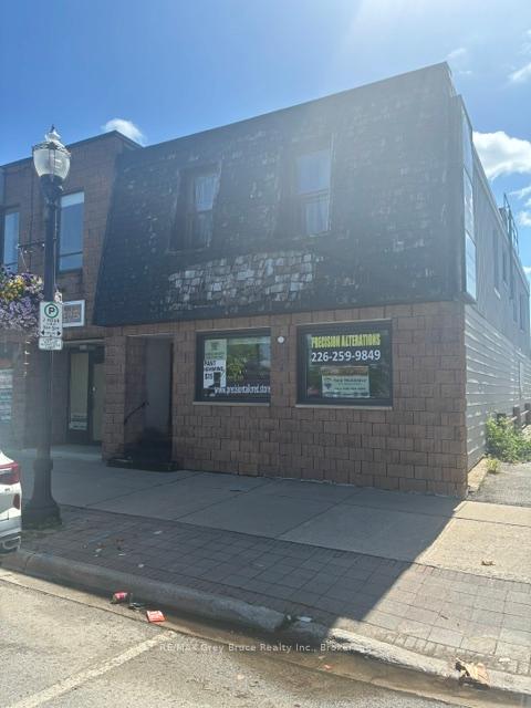 1071 2nd Avenue E, Owen Sound, ON N4K 2H8 — Owen Sound, Ontario
