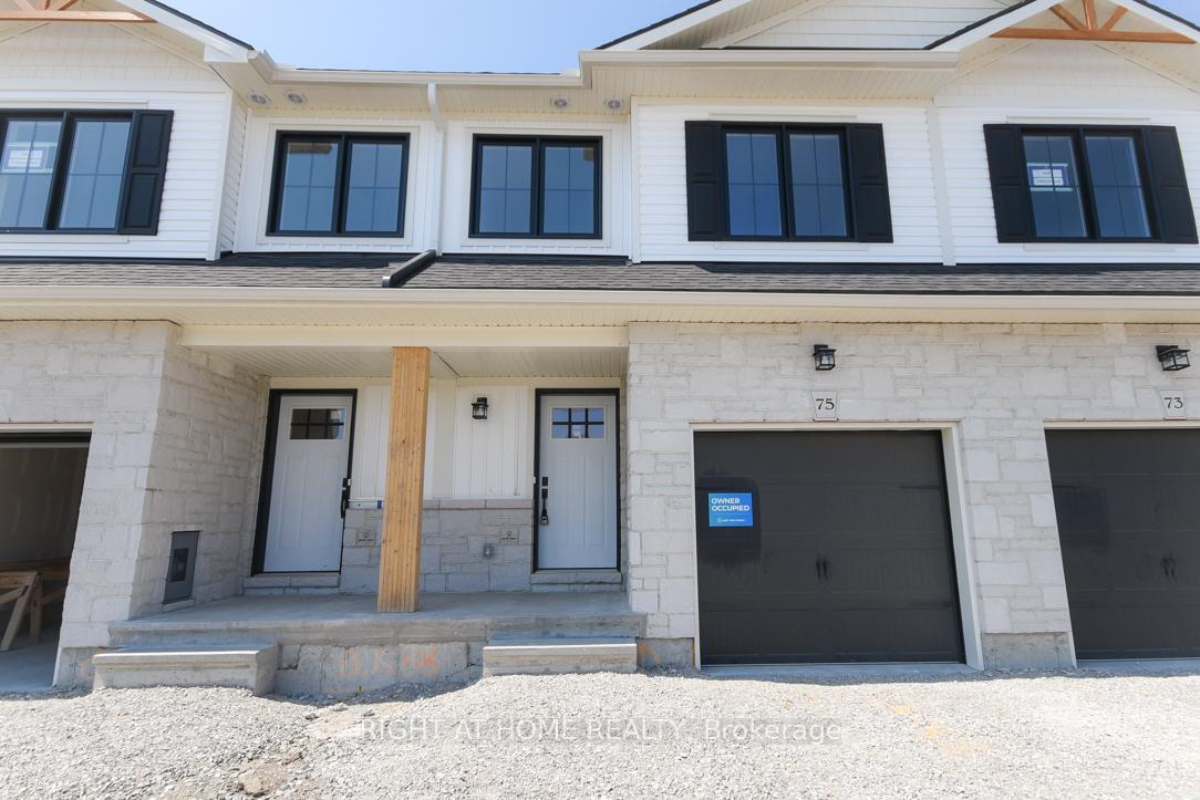 75 WHITCOMB Crescent, Smiths Falls, ON K7A 0C1 — Smiths Falls, Ontario
