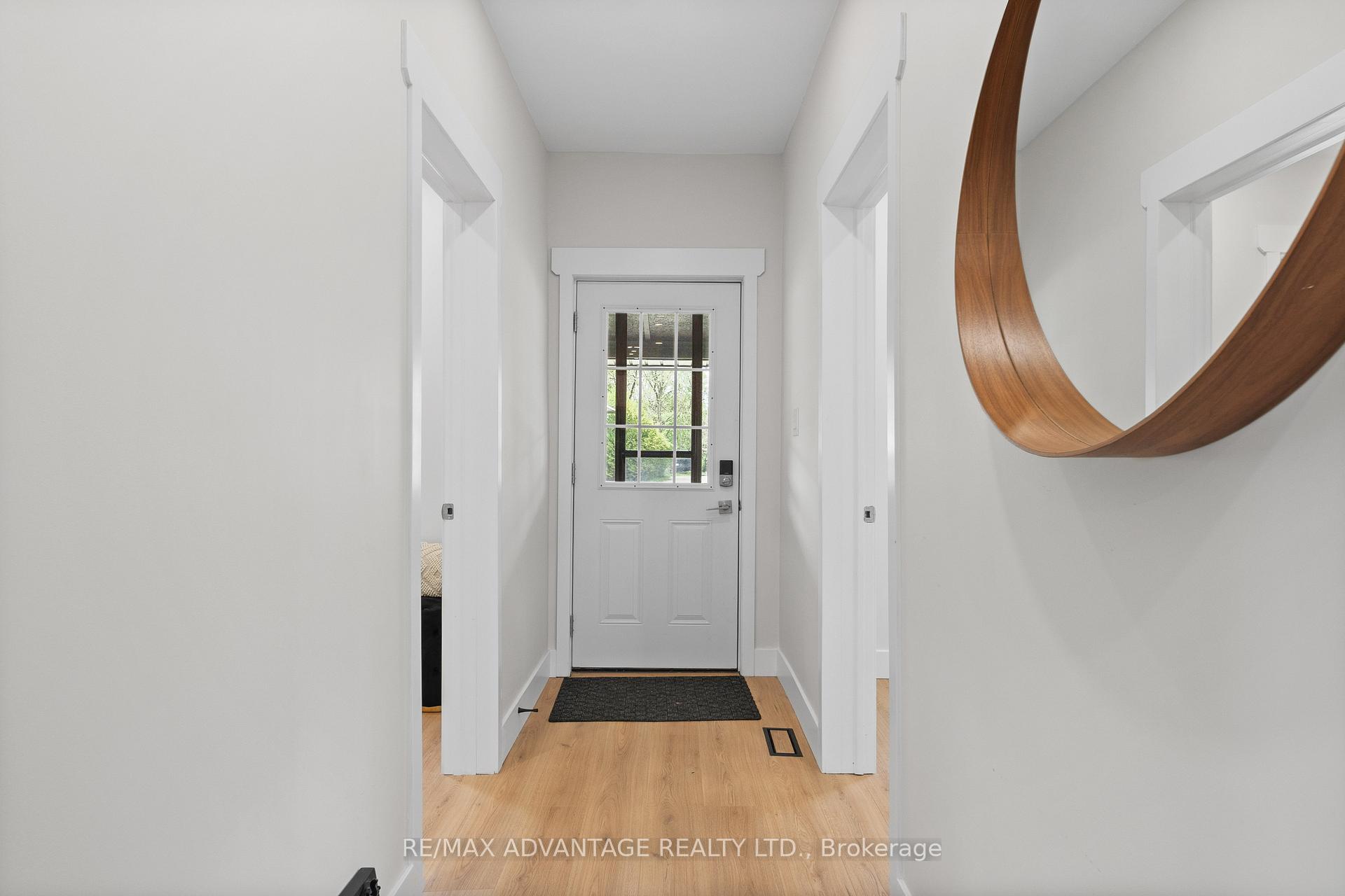 209 Victoria Street, Ingersoll — photo 4 of 5