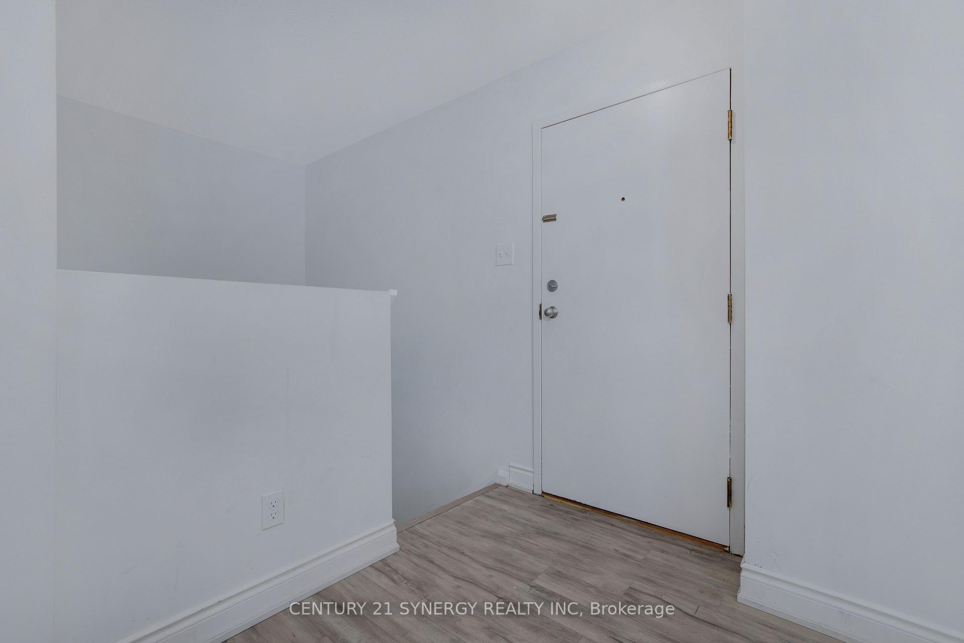 1589 ST BERNARD Street 403, Blossom Park - Airport and Area — photo 3 of 5