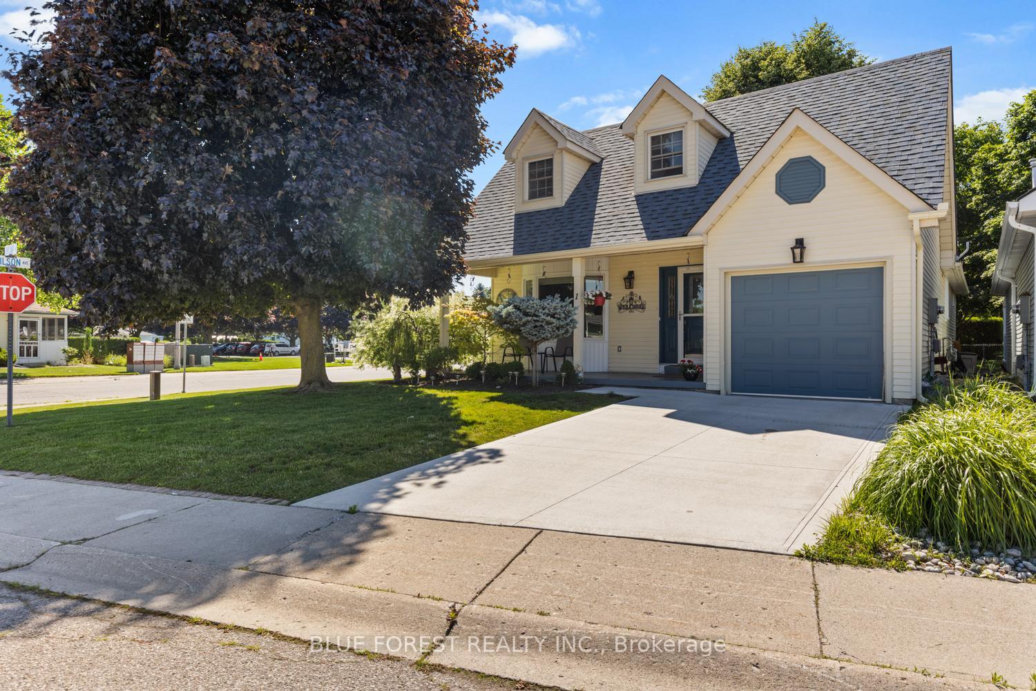 1 Sinclair Drive, Tillsonburg, ON N4G 5L6 — Tillsonburg, Ontario